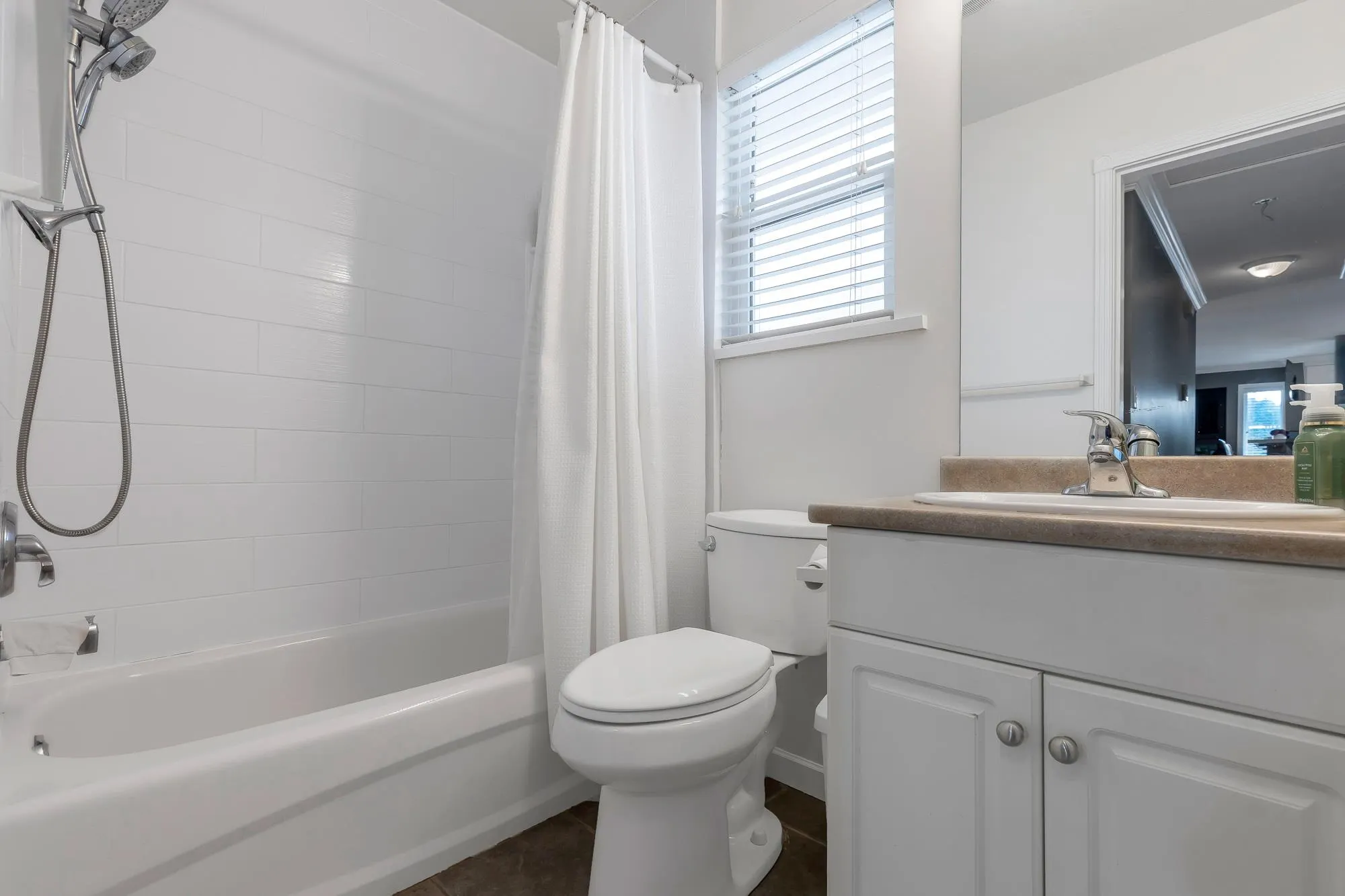 3550 Steelhead Court