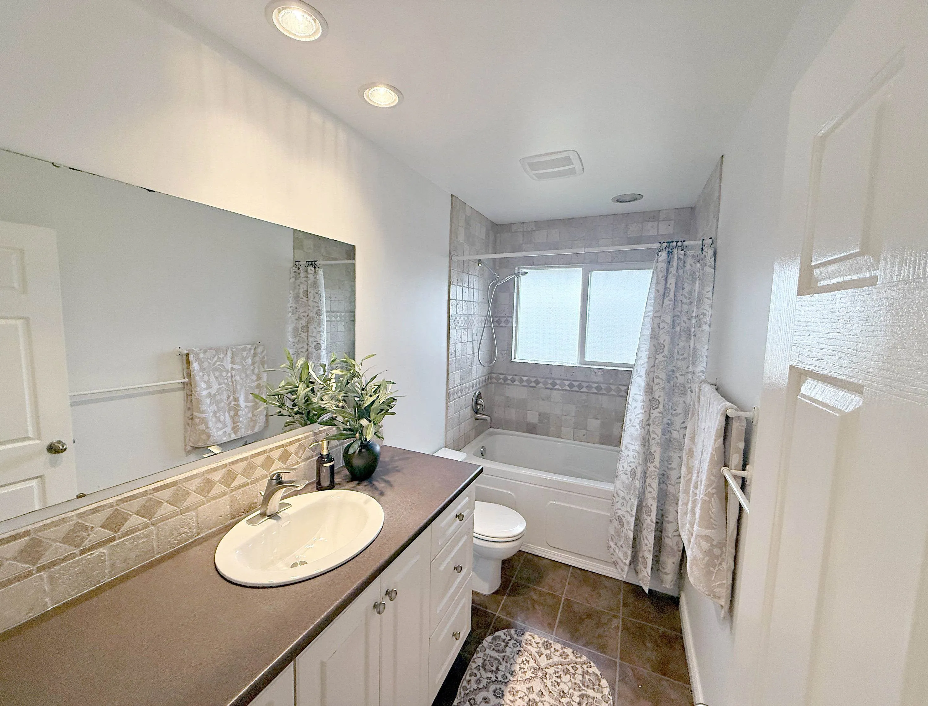 5316 Belair Drive