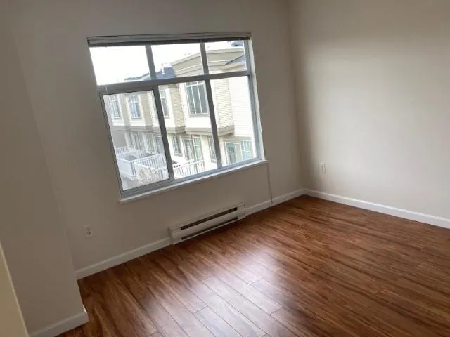 22 6111 No. 1 Road