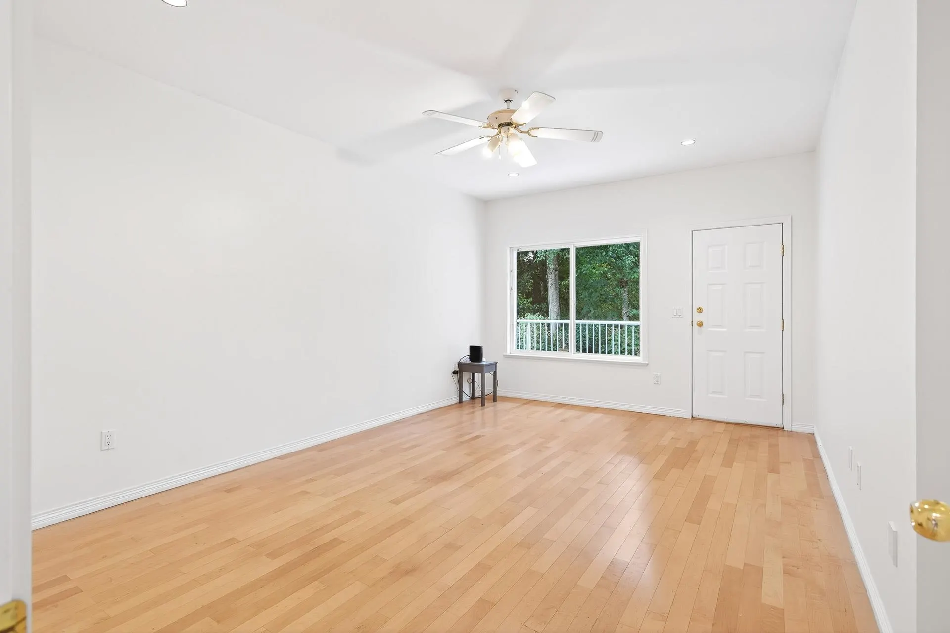 6748 Chateau Court