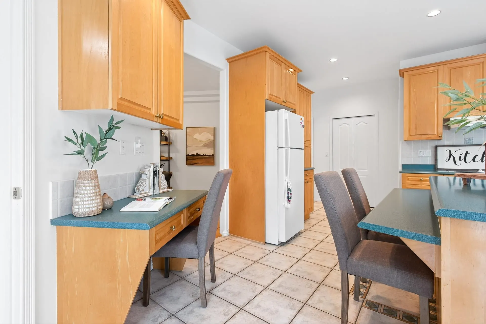 6748 Chateau Court