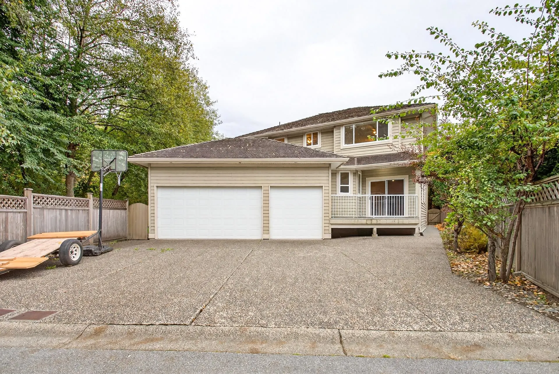 6748 Chateau Court
