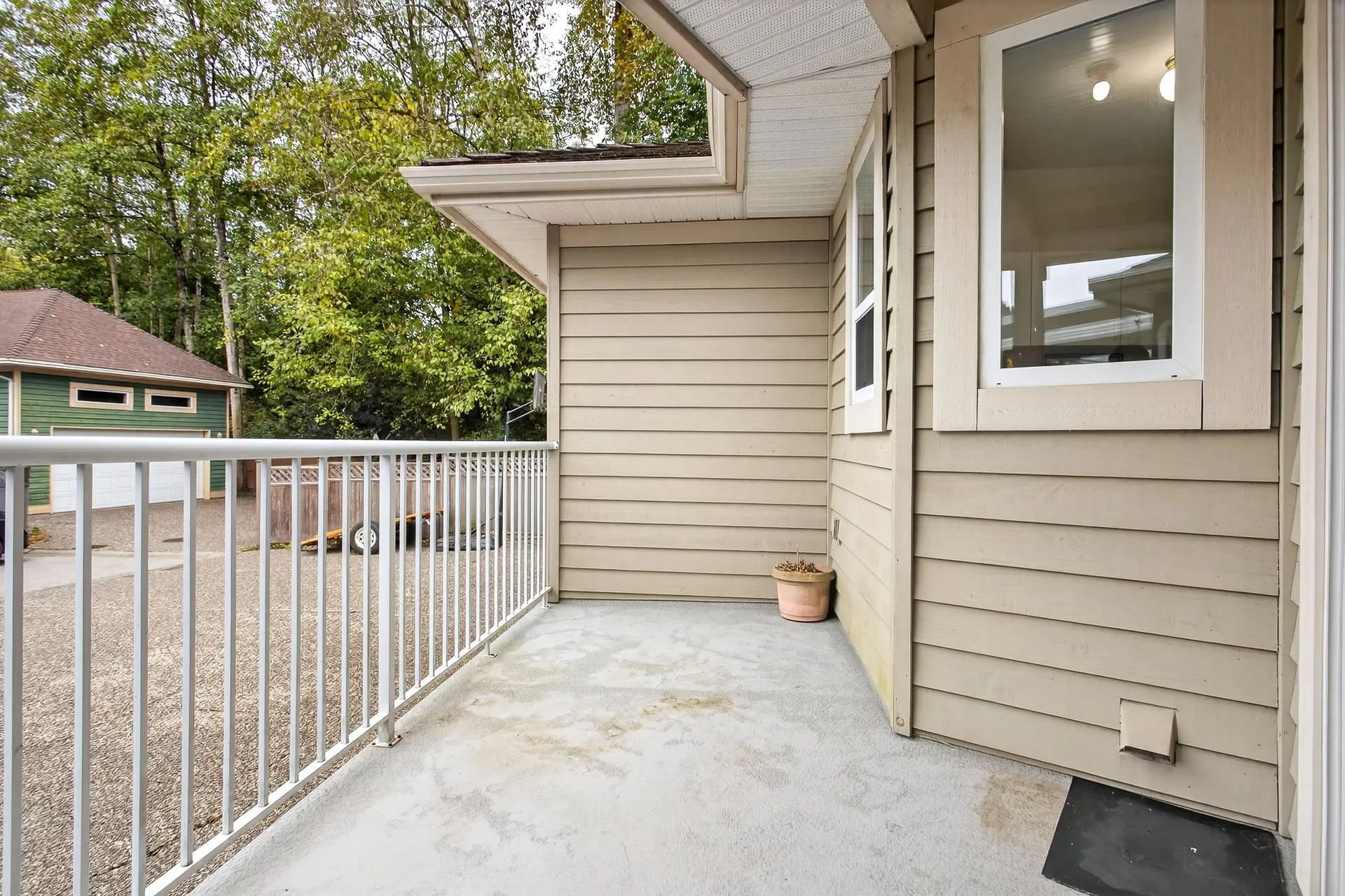 6748 Chateau Court