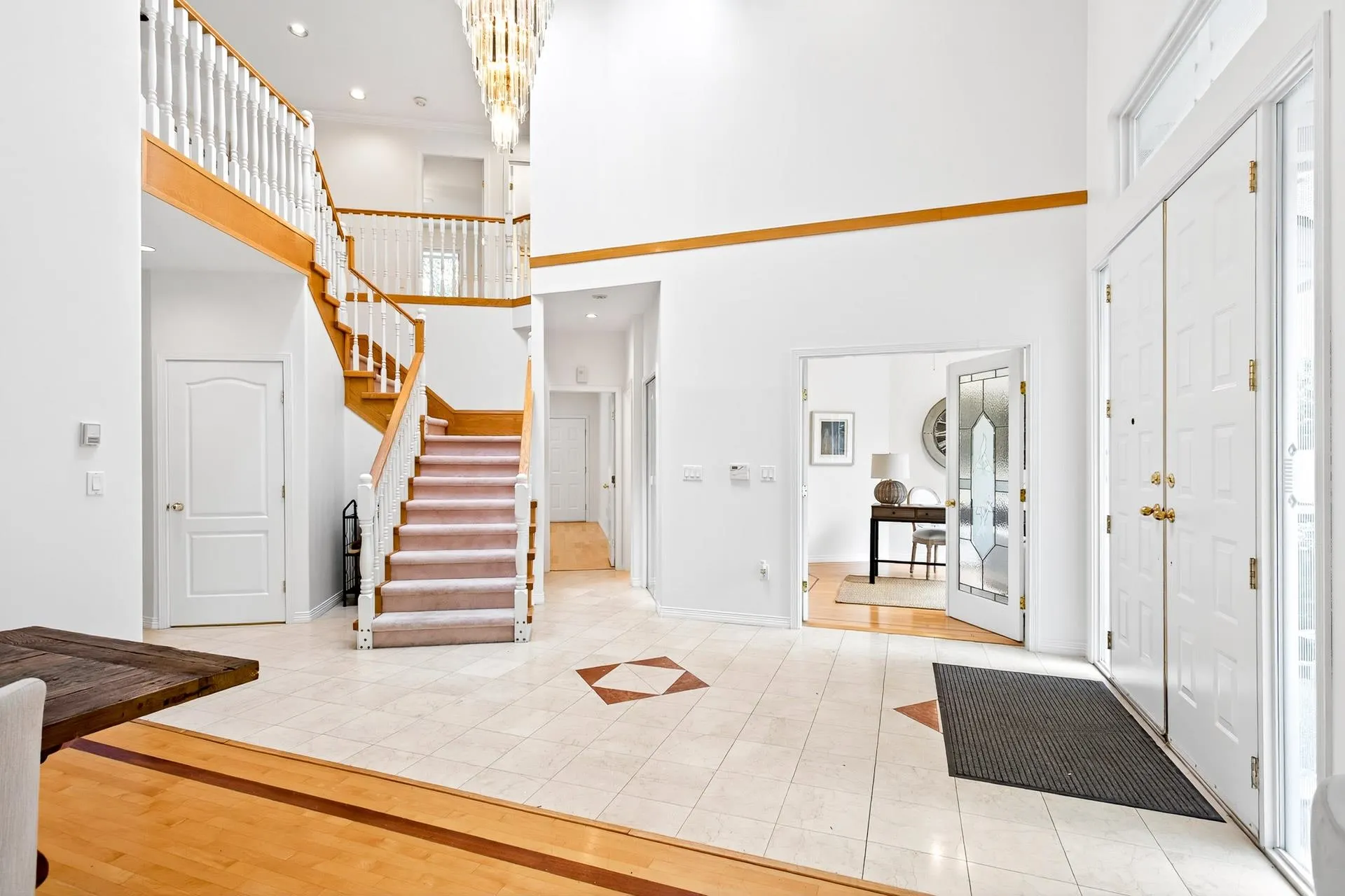 6748 Chateau Court