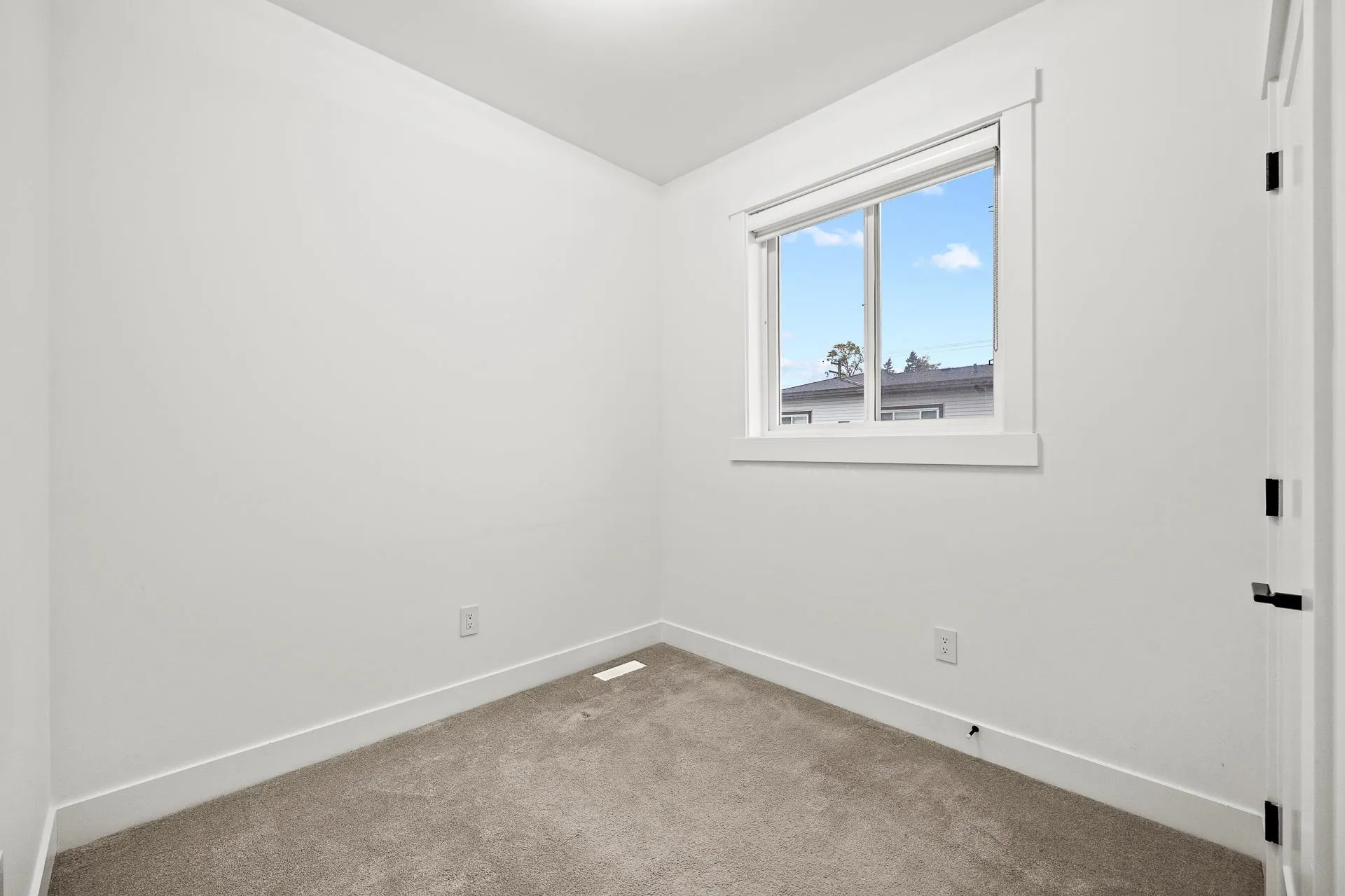 19228 Aloha Drive