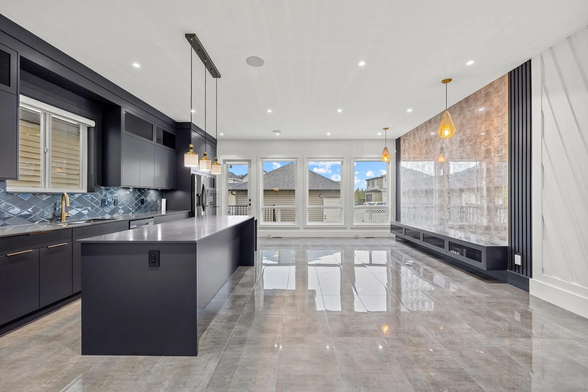 19228 Aloha Drive