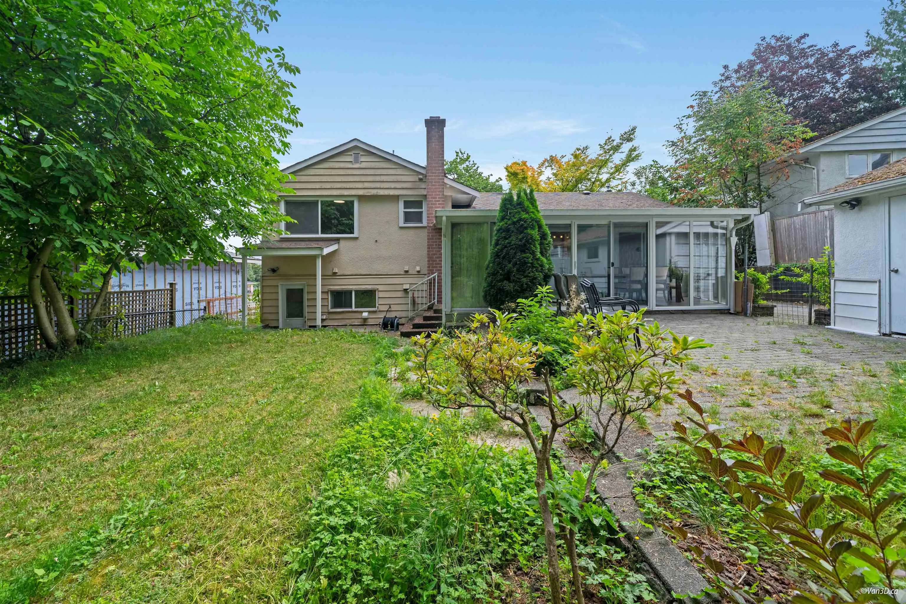 4366 Gilpin Crescent