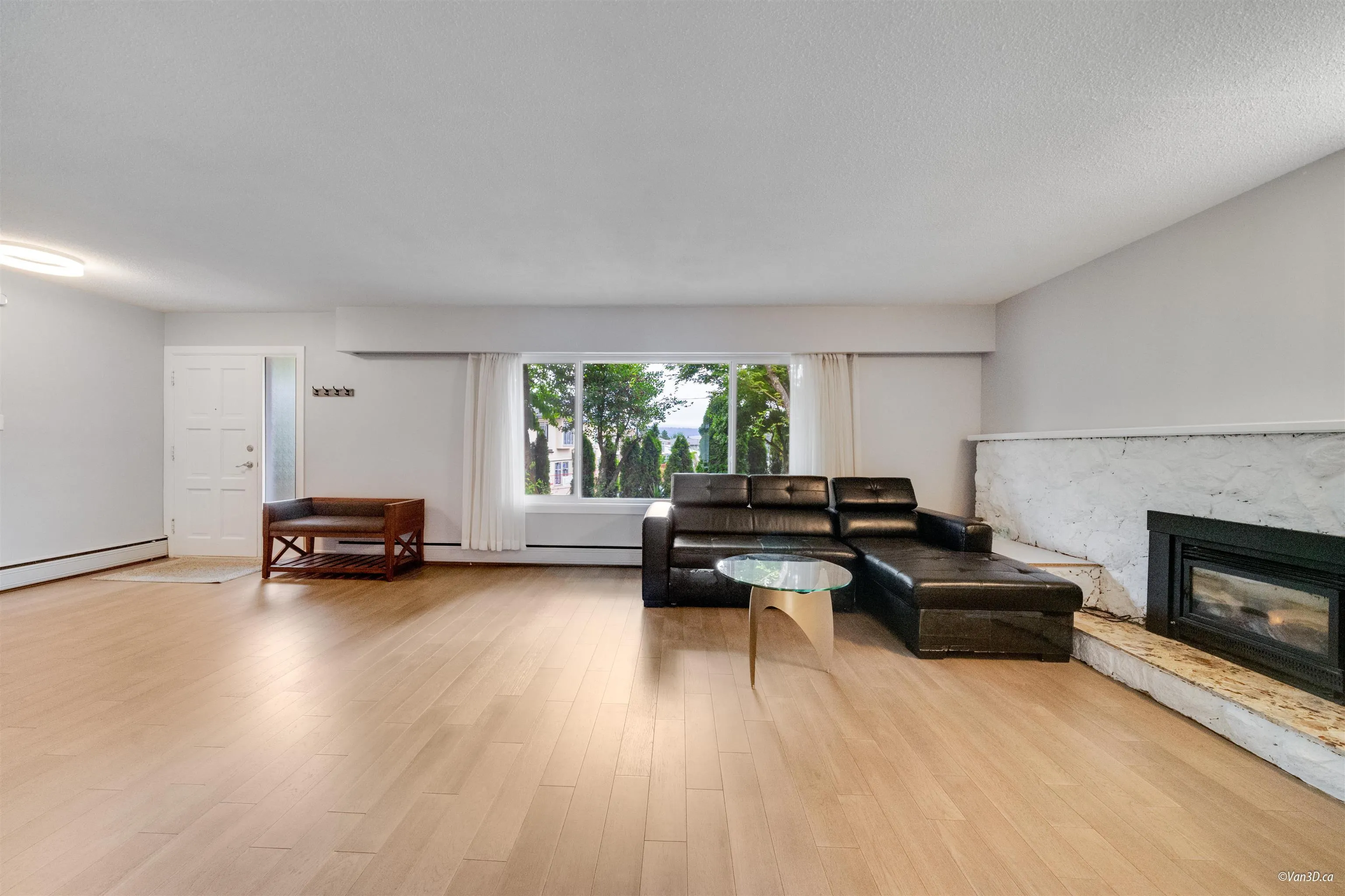 4366 Gilpin Crescent
