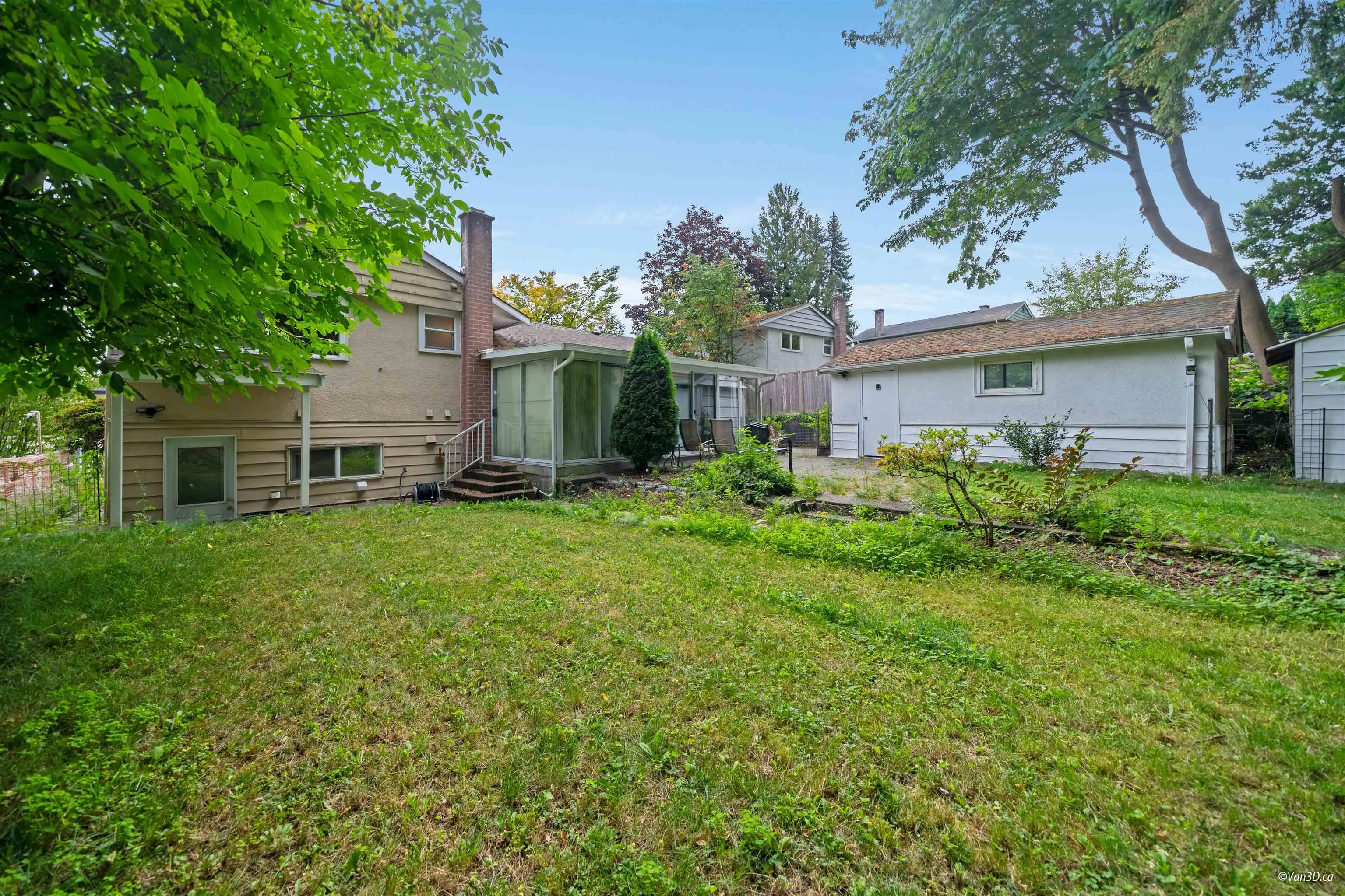 4366 Gilpin Crescent
