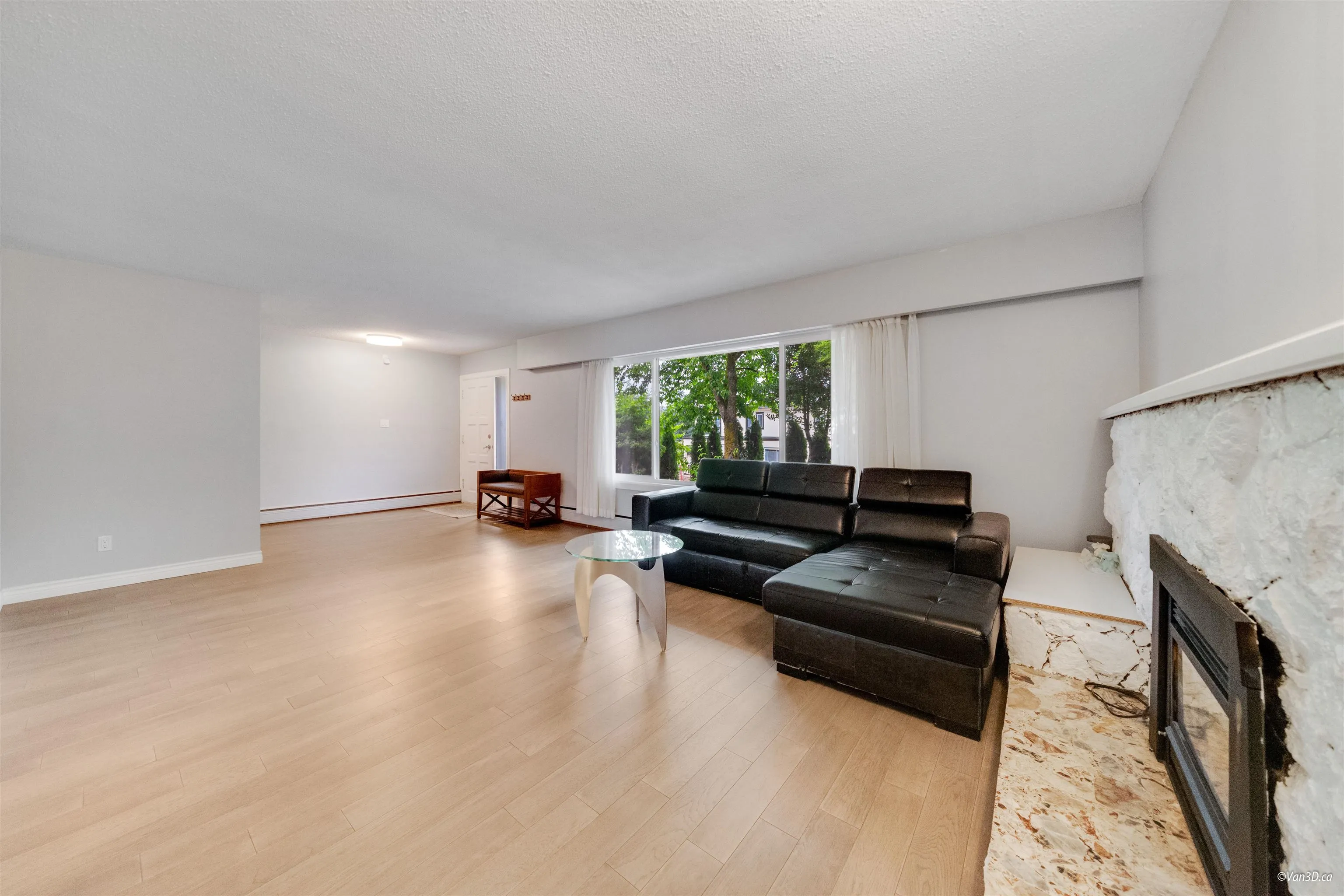 4366 Gilpin Crescent