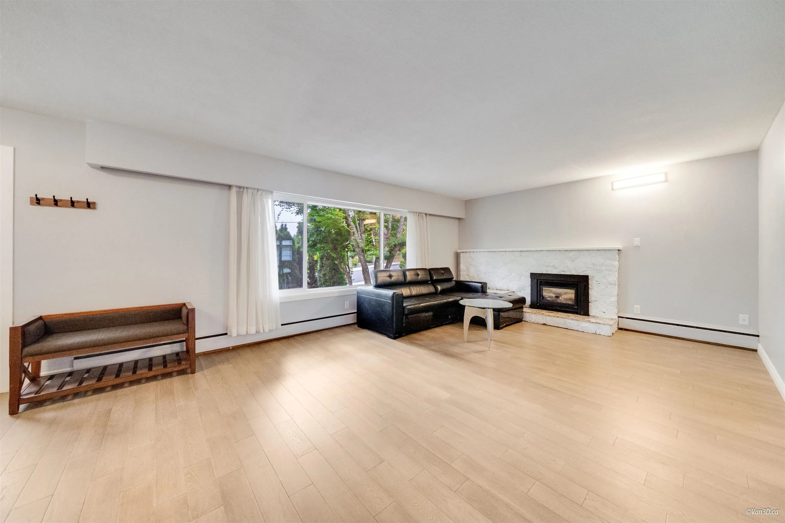4366 Gilpin Crescent