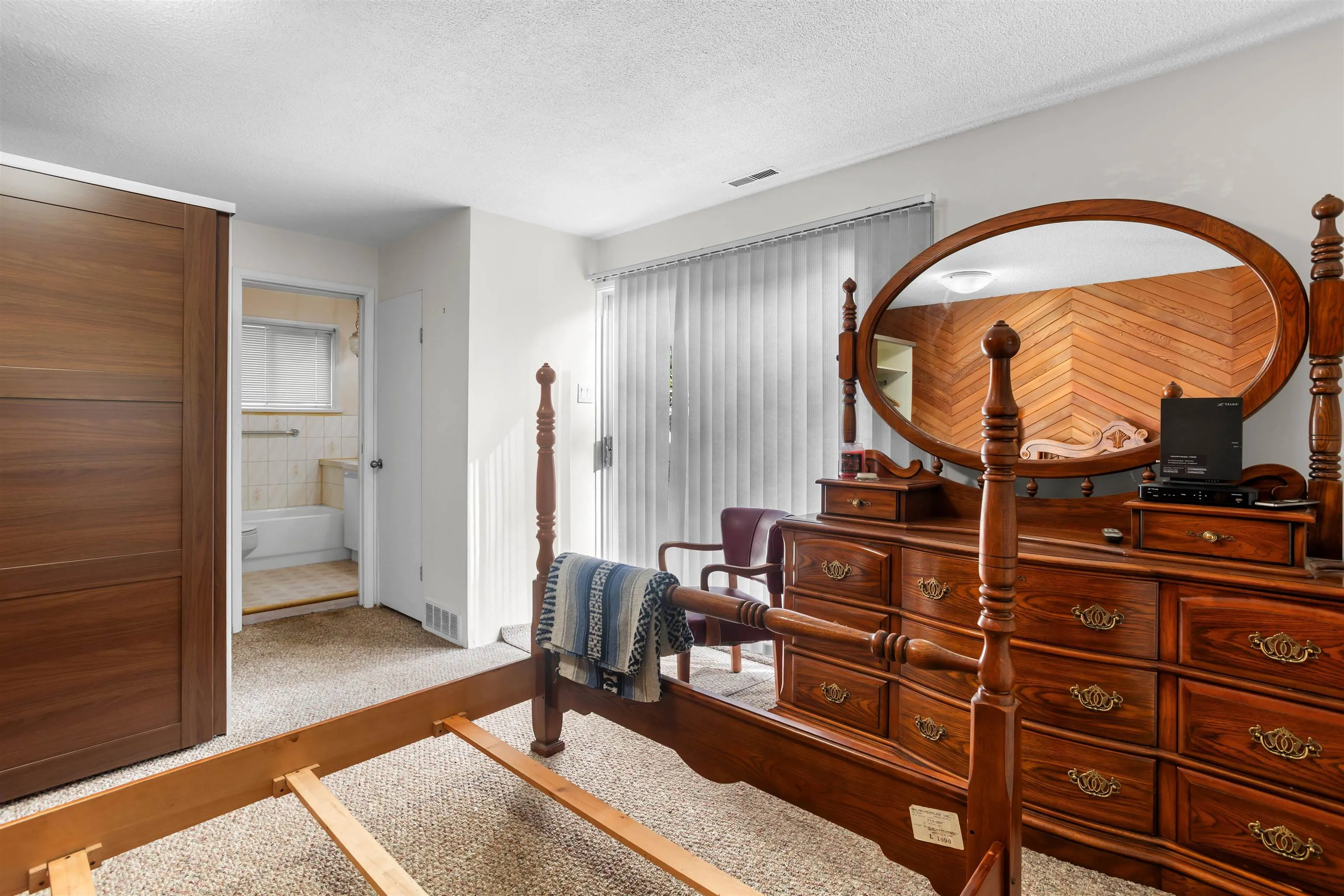 260 W 21st Street