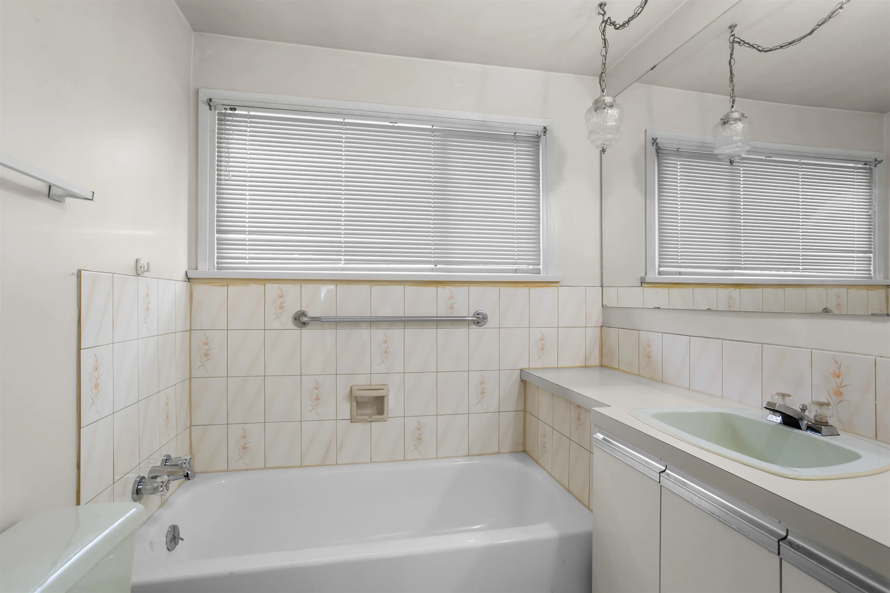 260 W 21st Street