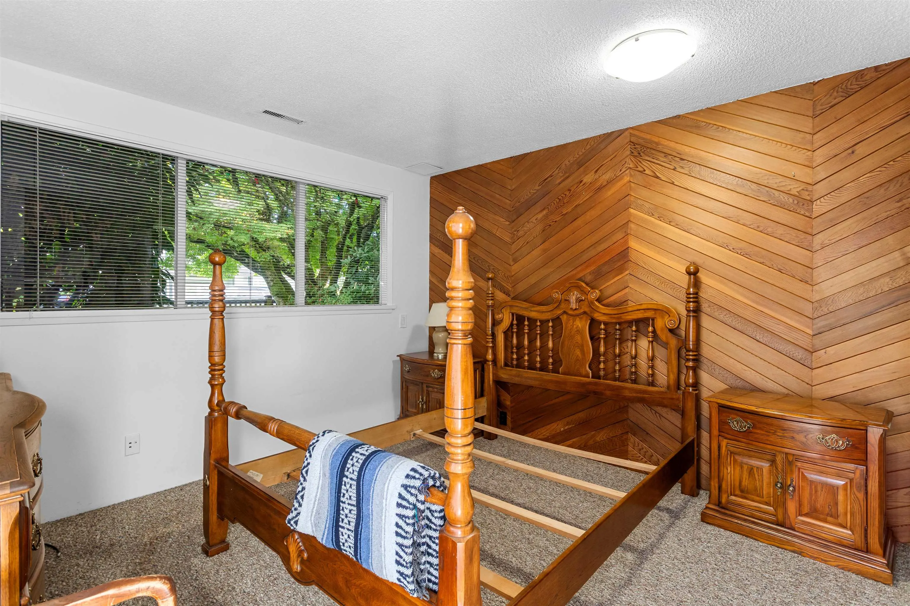 260 W 21st Street