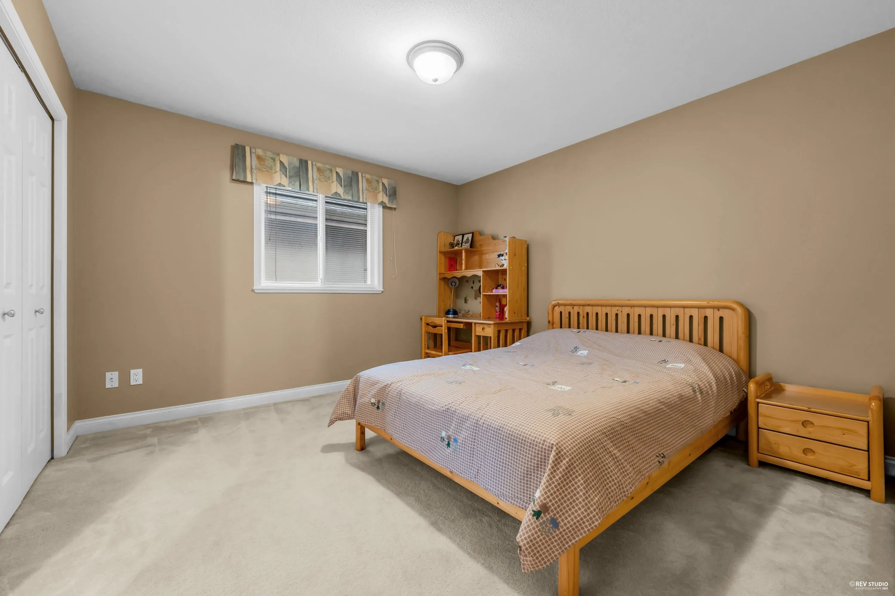 3673 Lockhart Road