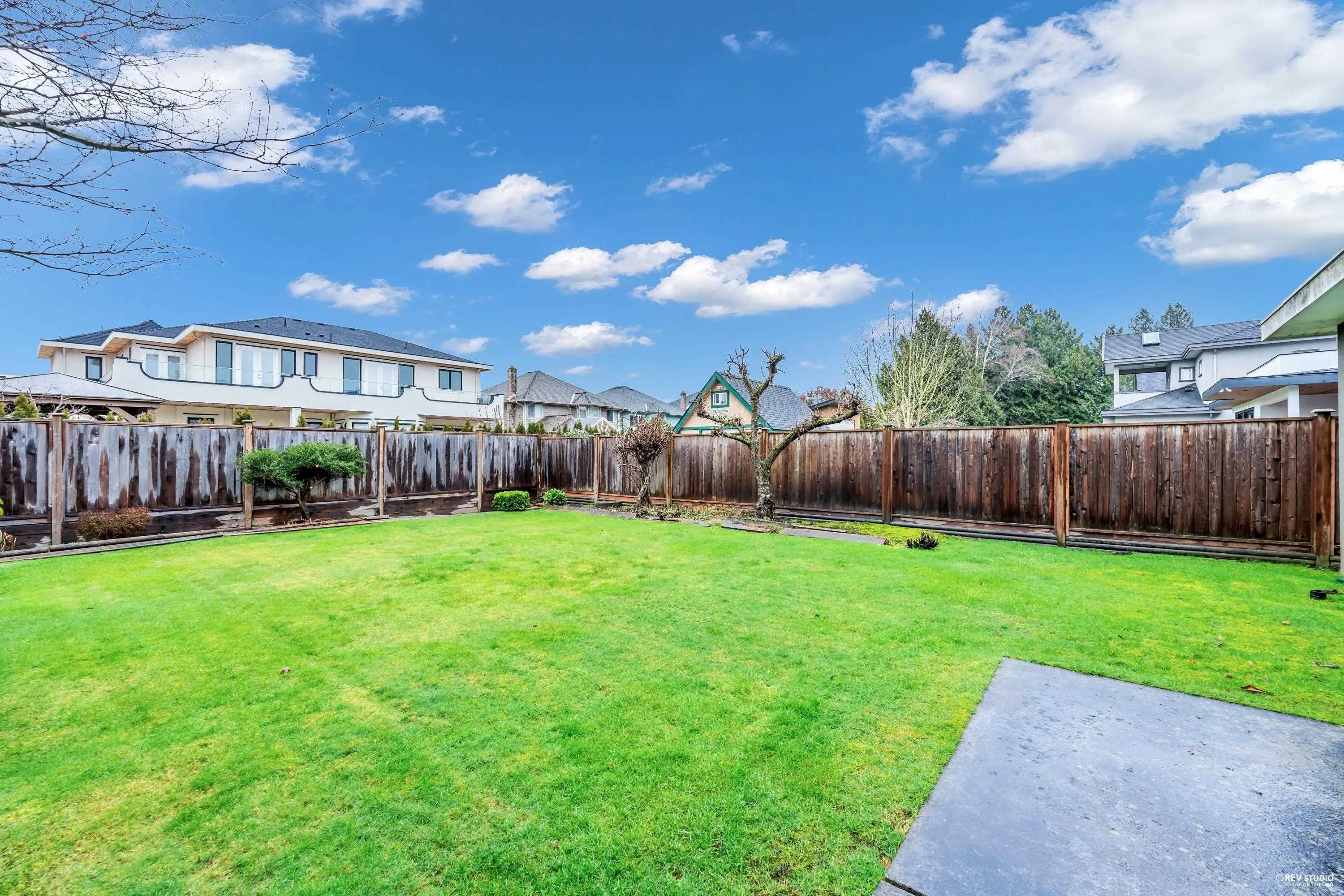 3673 Lockhart Road