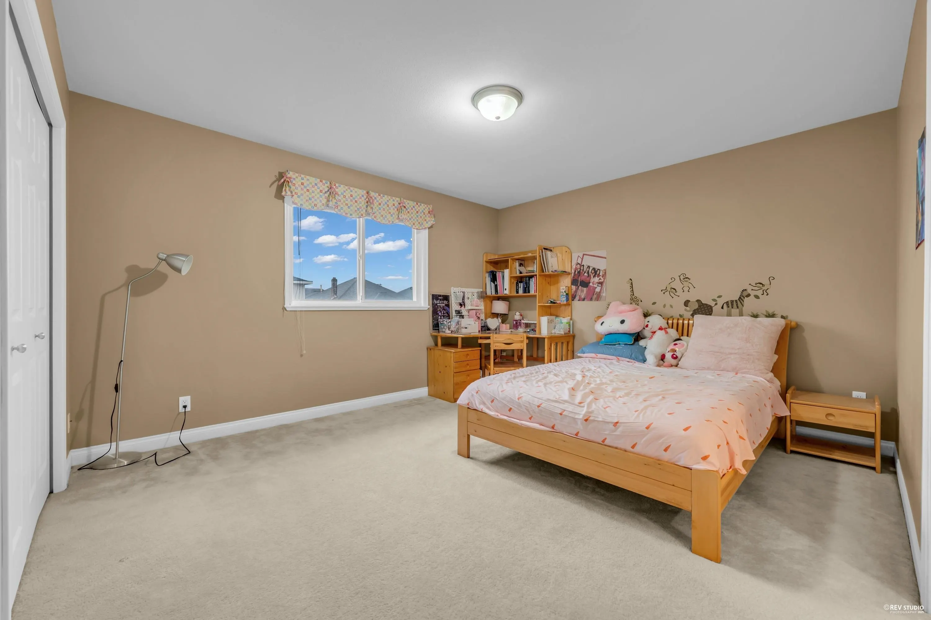 3673 Lockhart Road