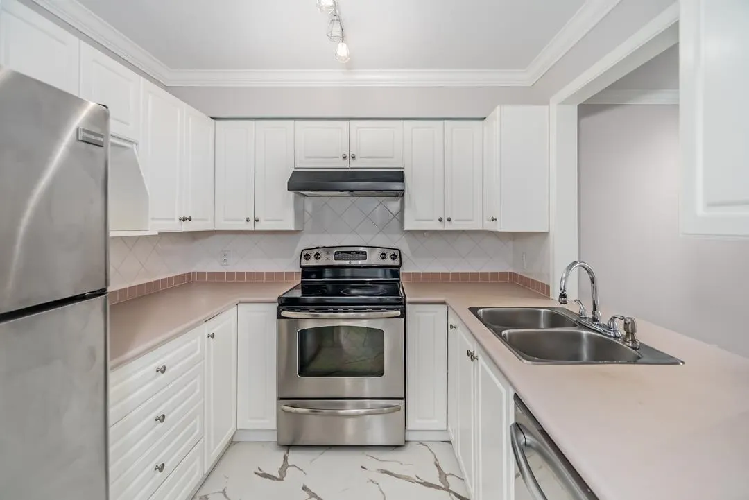 101 2229 152nd Street