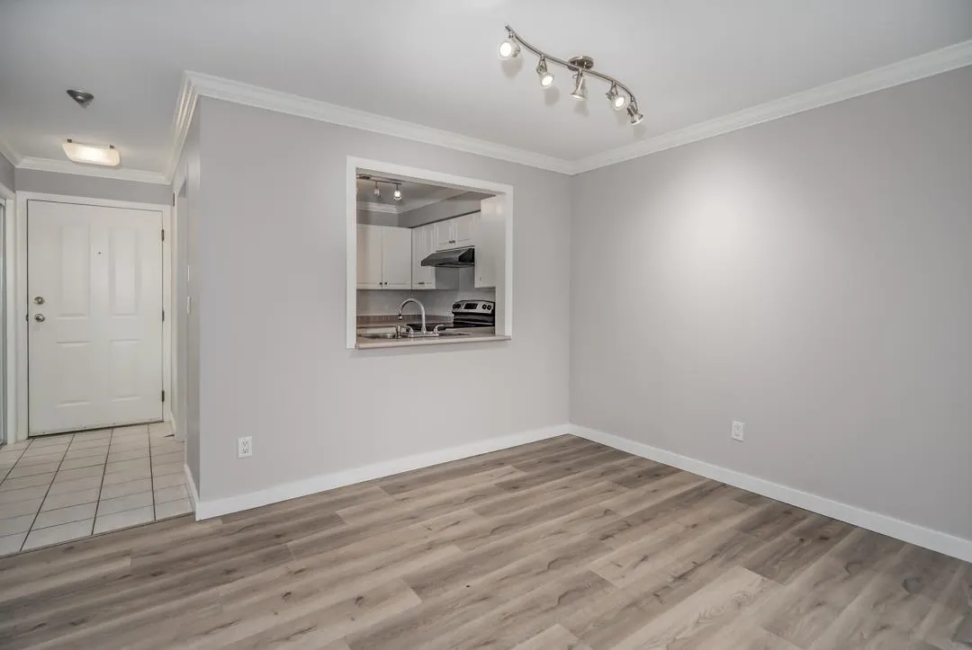 101 2229 152nd Street