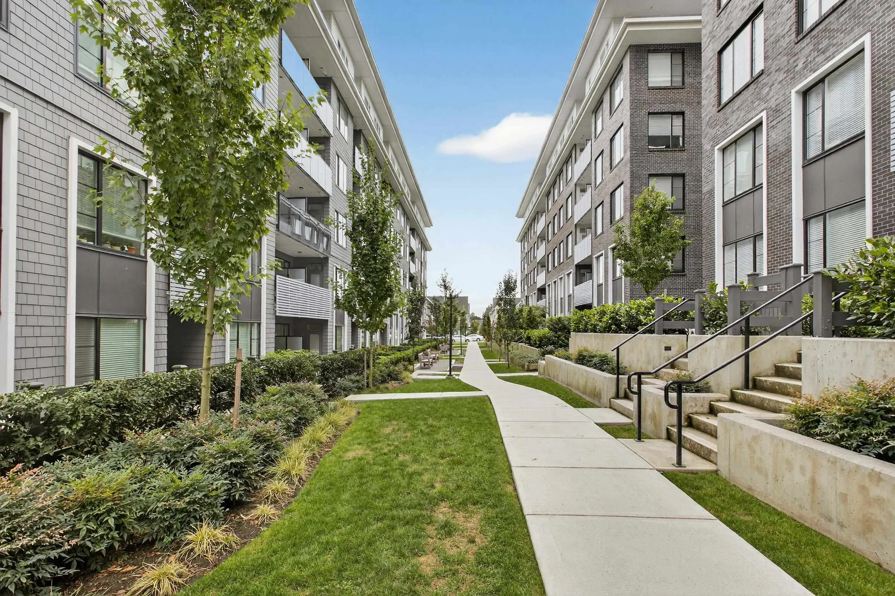 108 15825 85 Avenue