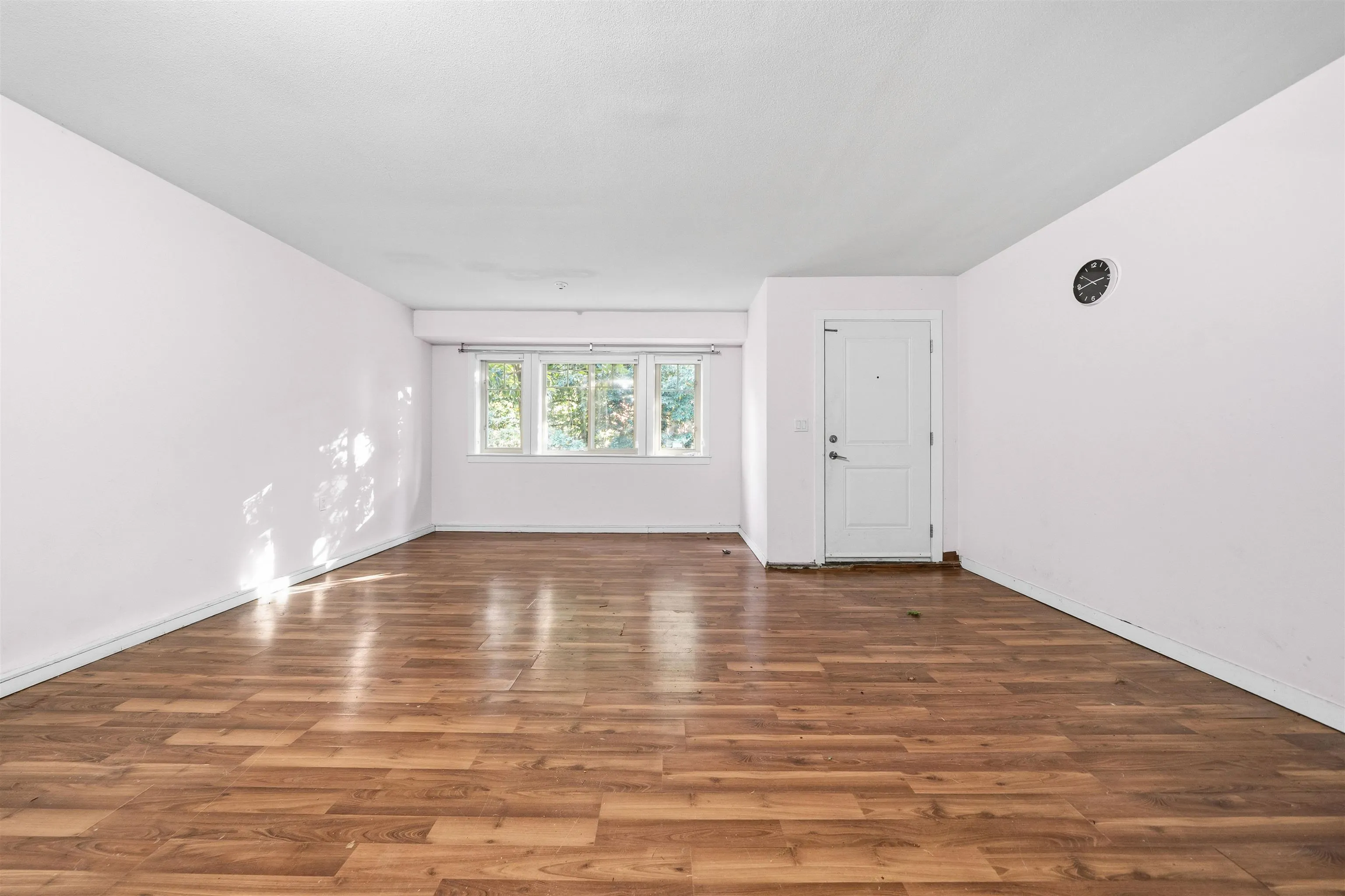 119 13368 72 Avenue