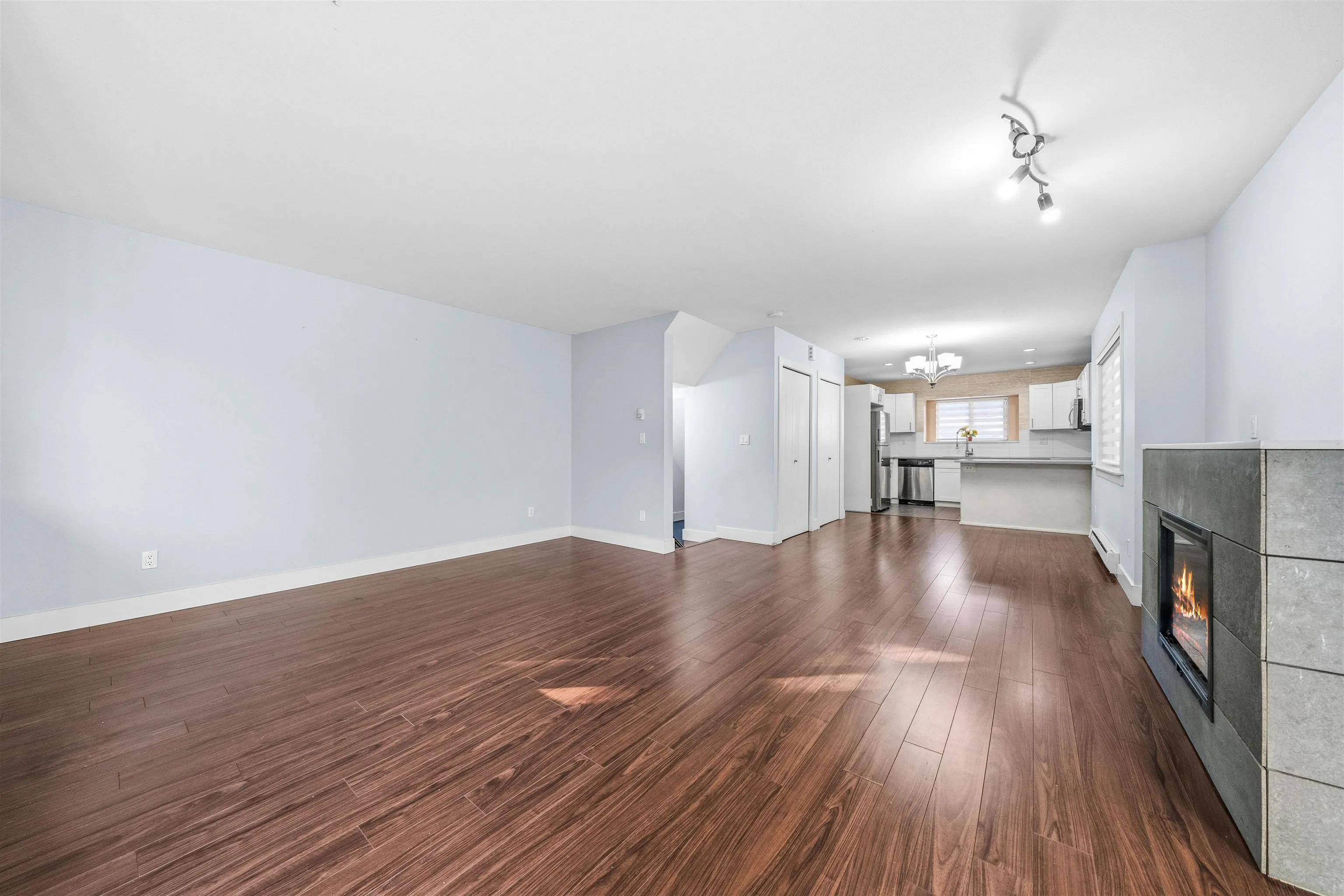 119 13368 72 Avenue