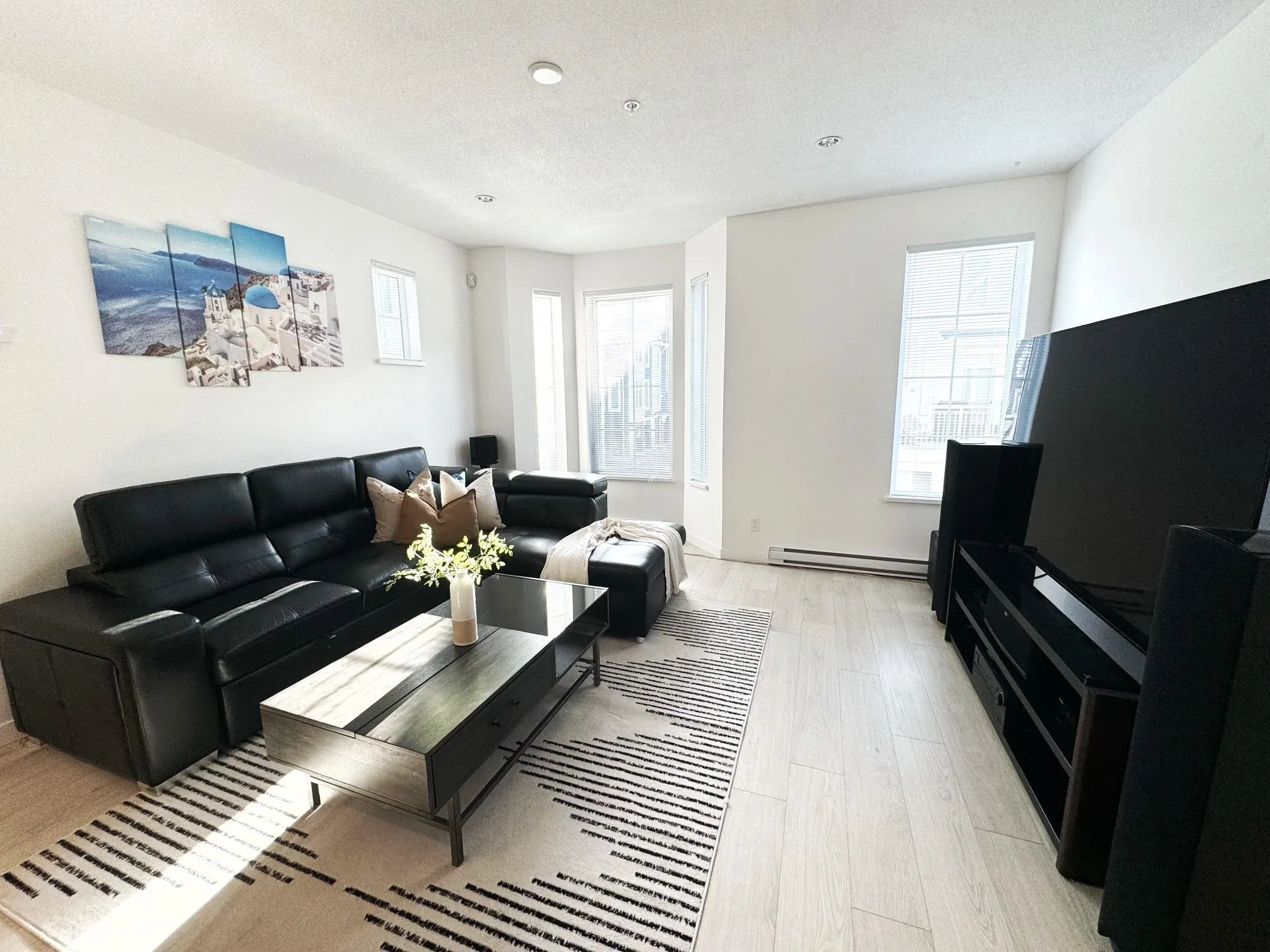 8 2560 Pitt River Road