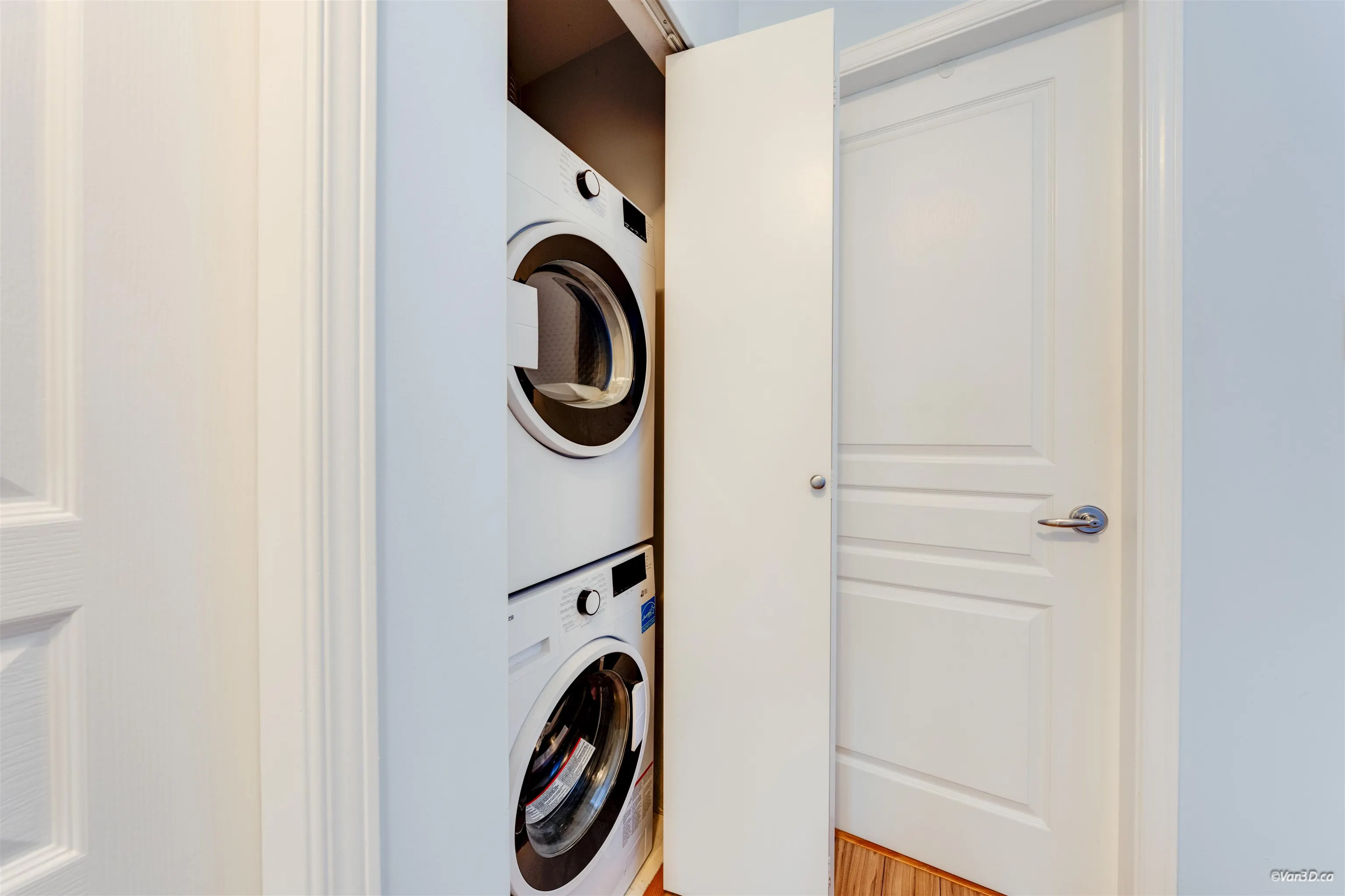 7371 Magnolia Terrace