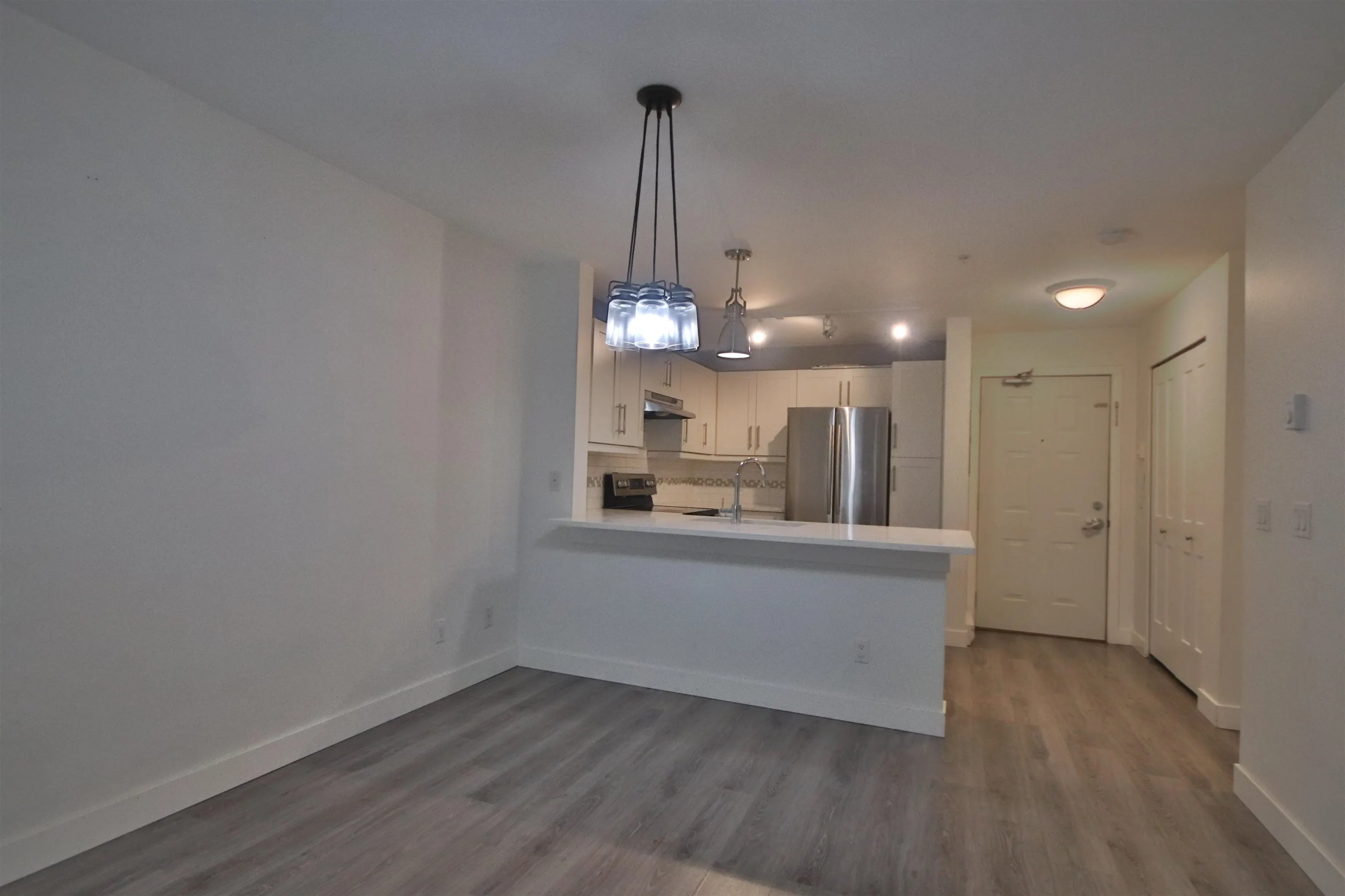 147 27358 32 Avenue