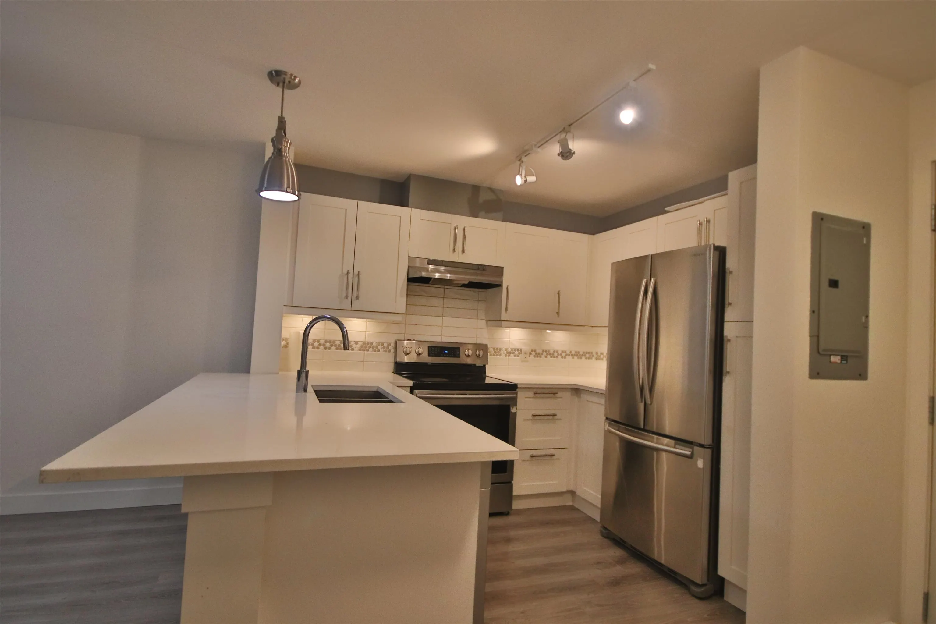 147 27358 32 Avenue