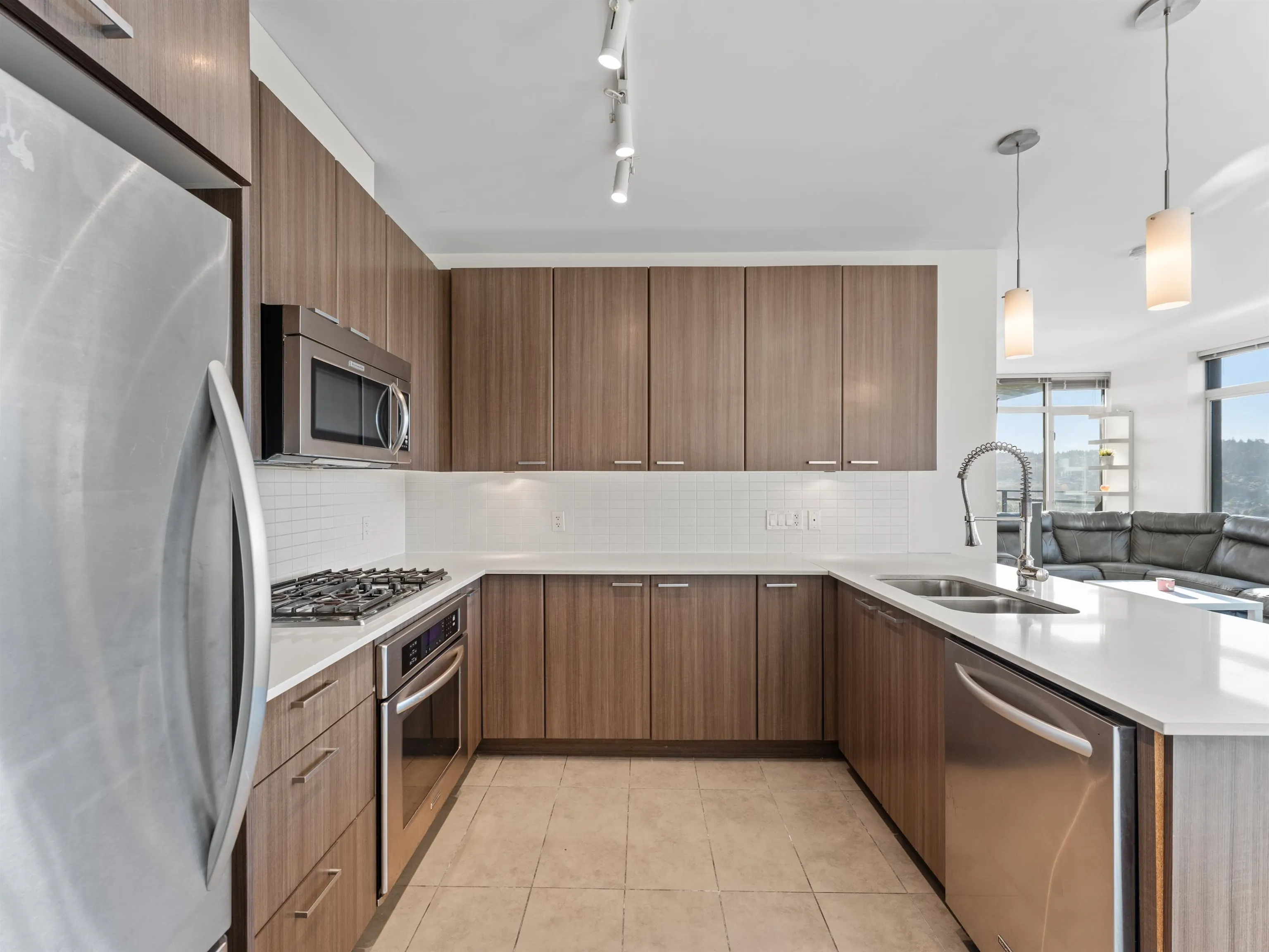 2302 2789 Shaughnessy Street