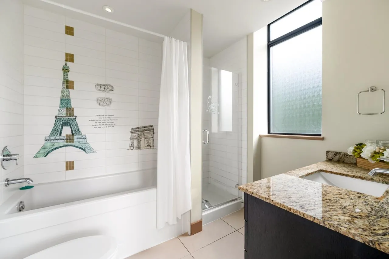 307 7088 18th Avenue