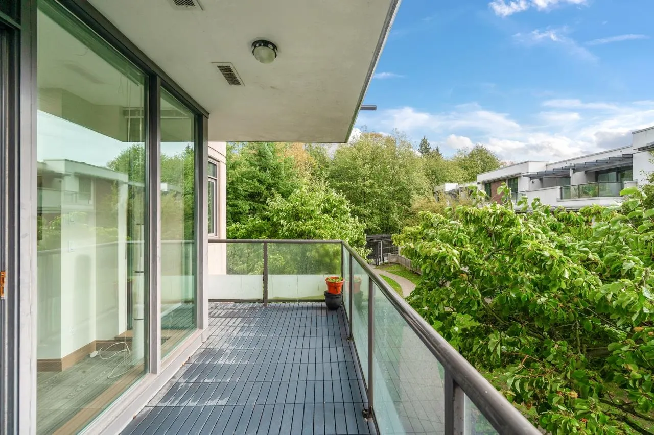 307 7088 18th Avenue