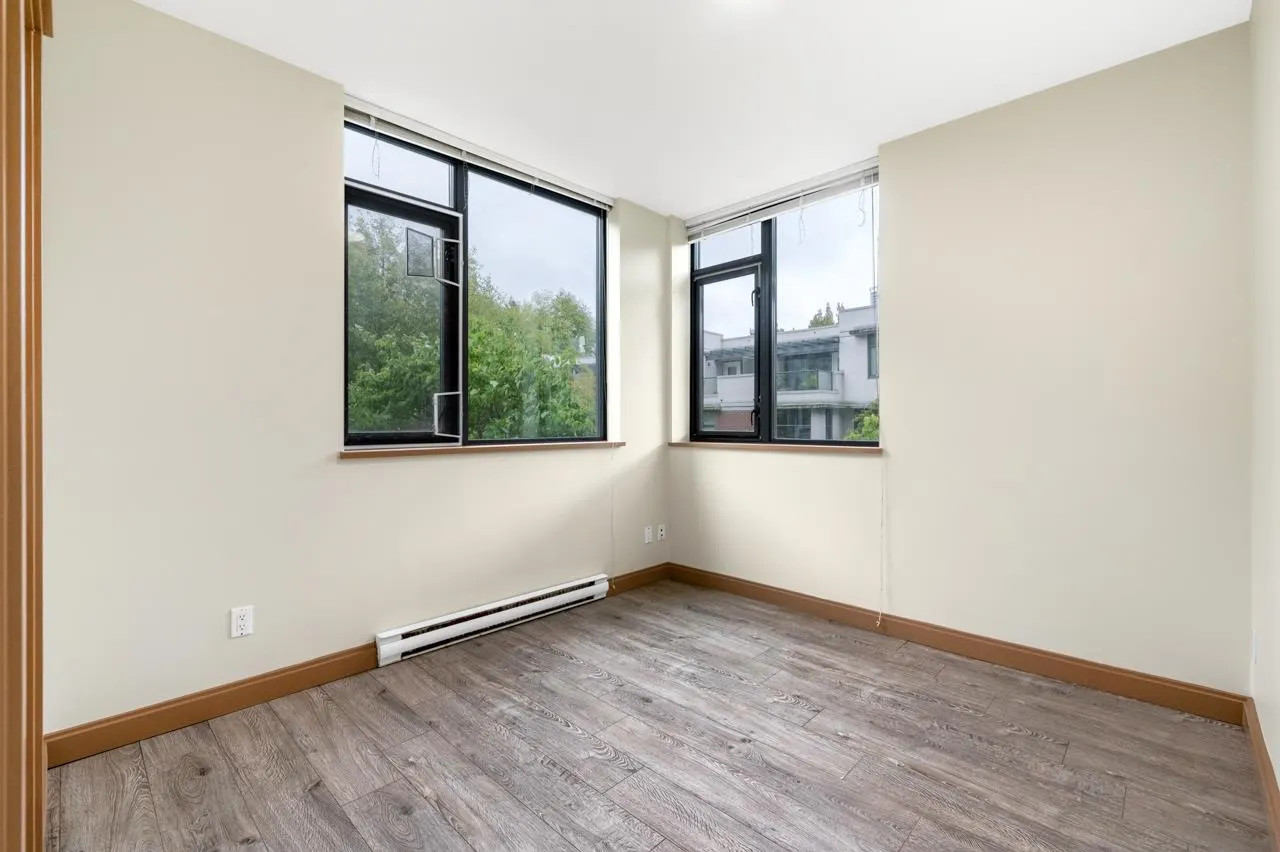 307 7088 18th Avenue