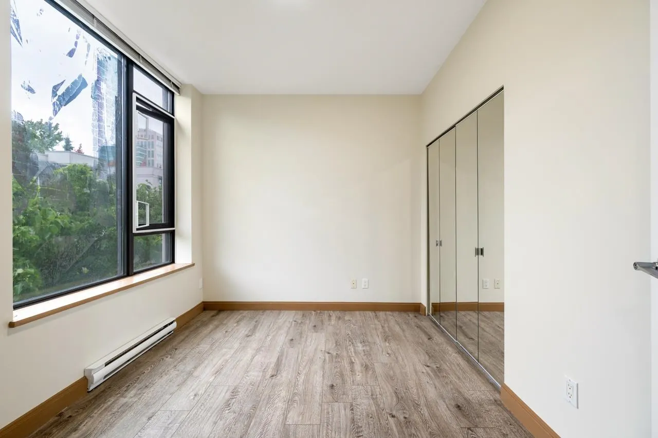 307 7088 18th Avenue