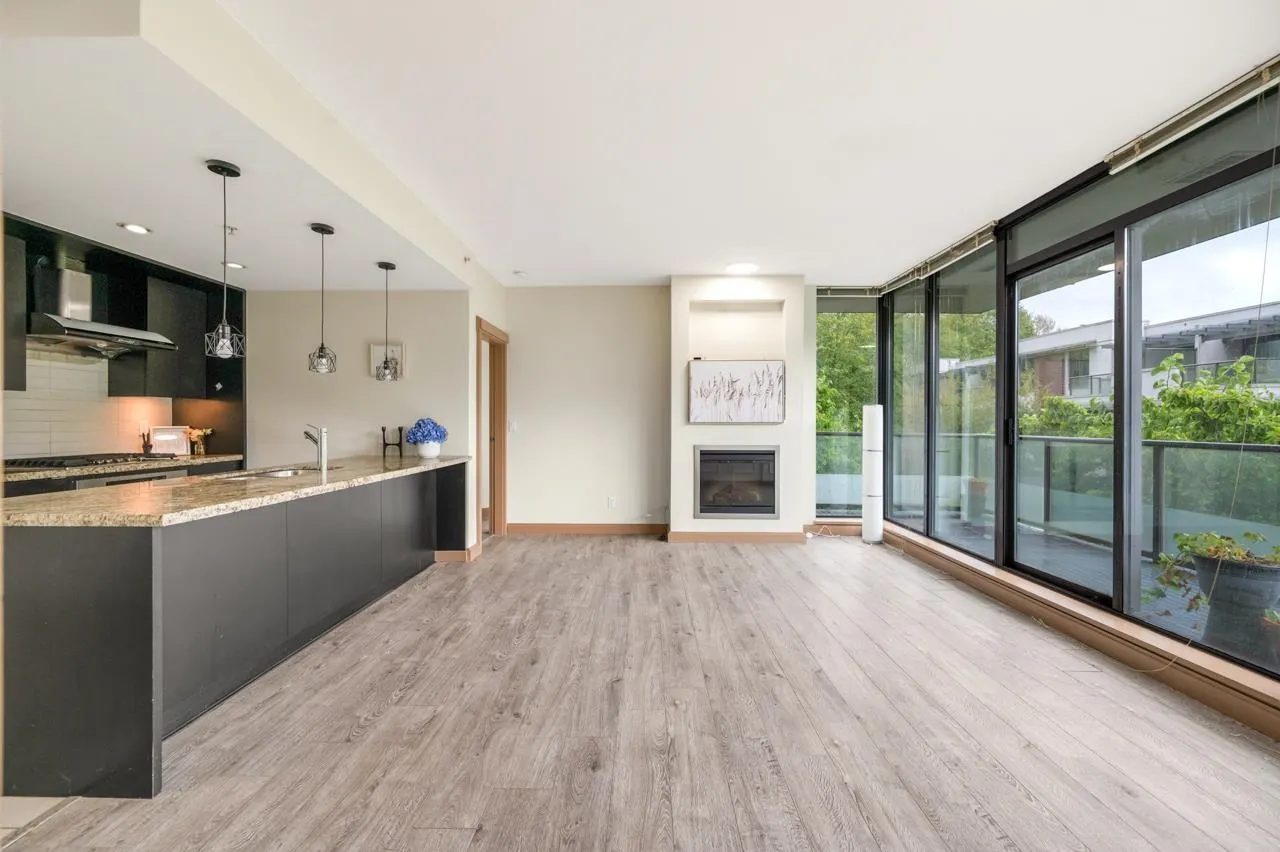 307 7088 18th Avenue