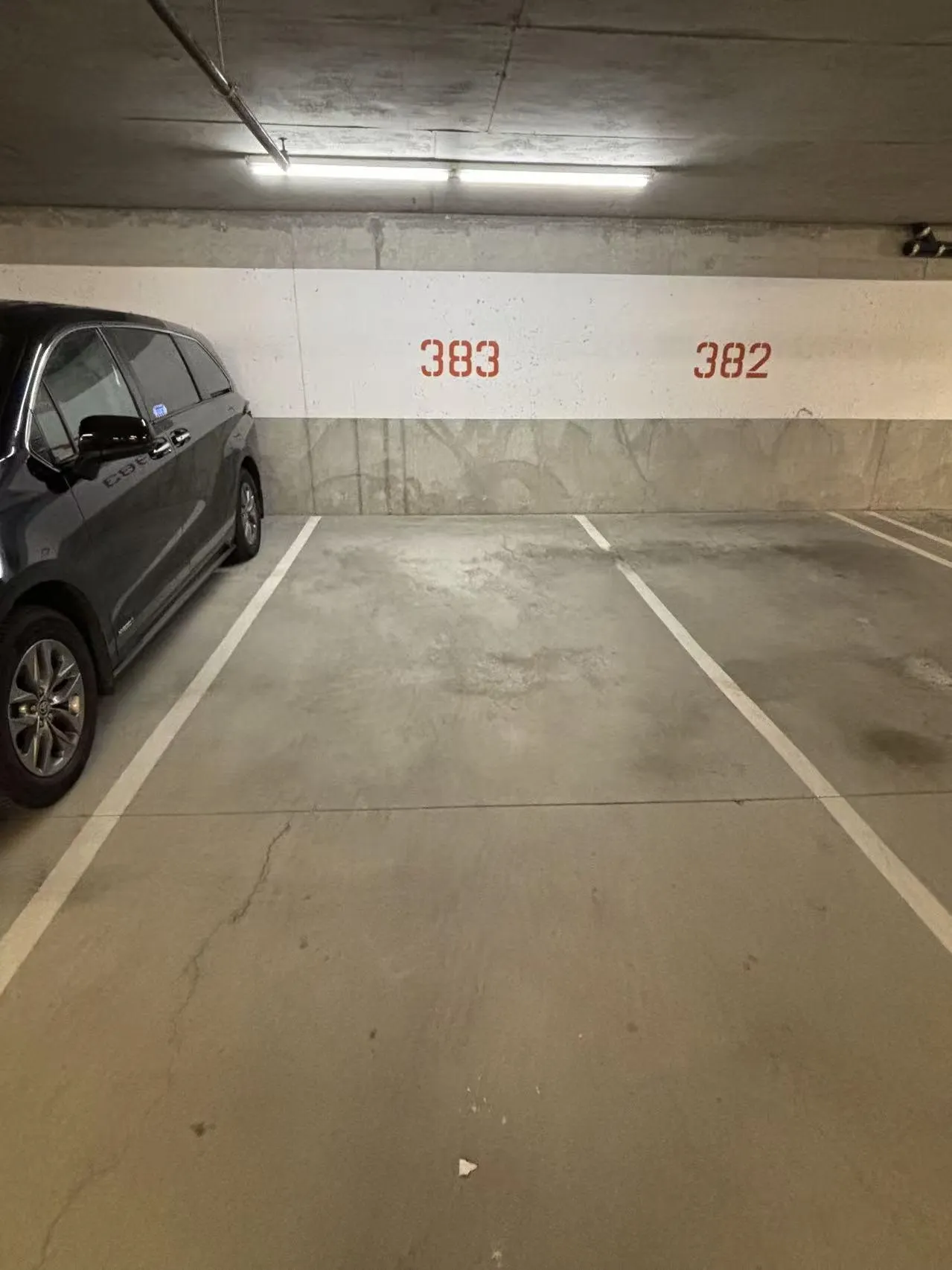 1805 6461 Telford Avenue