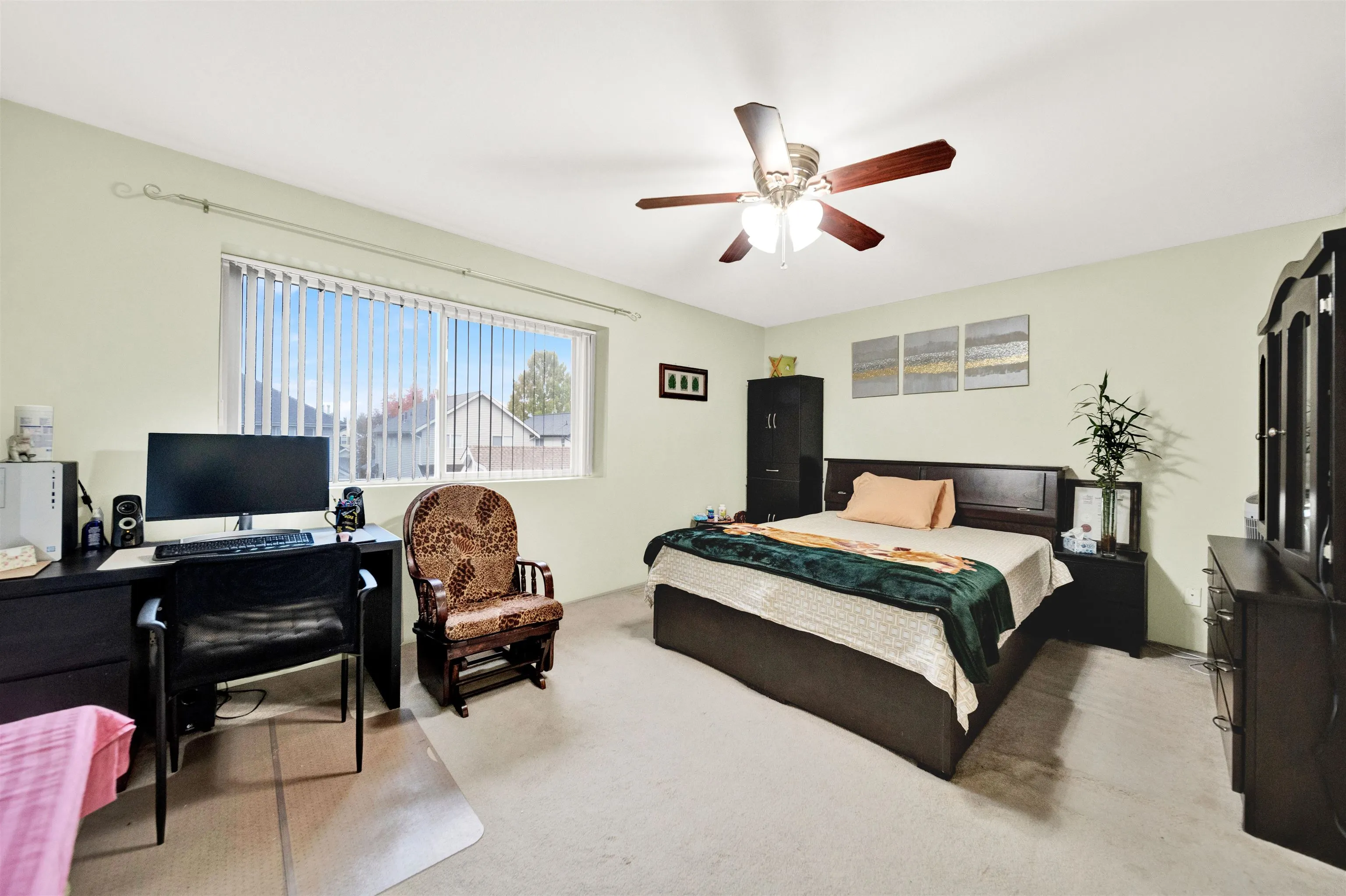 18556 65 Avenue