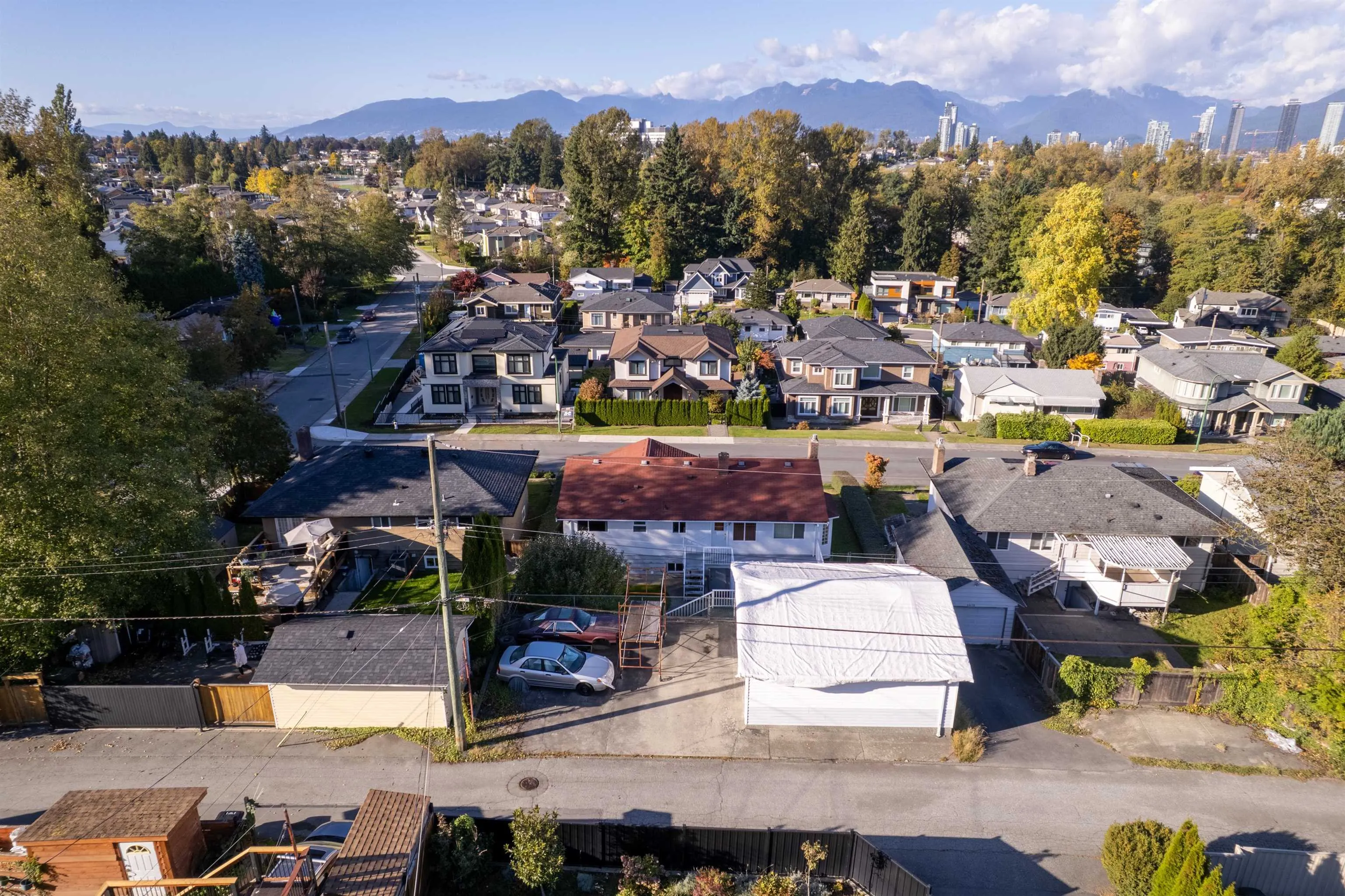 4370 Briarwood Crescent