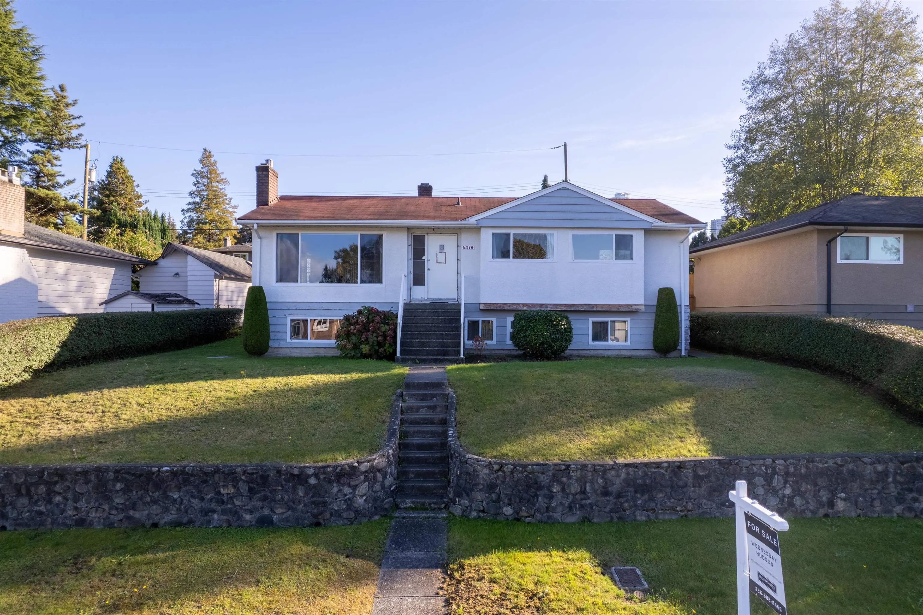 4370 Briarwood Crescent