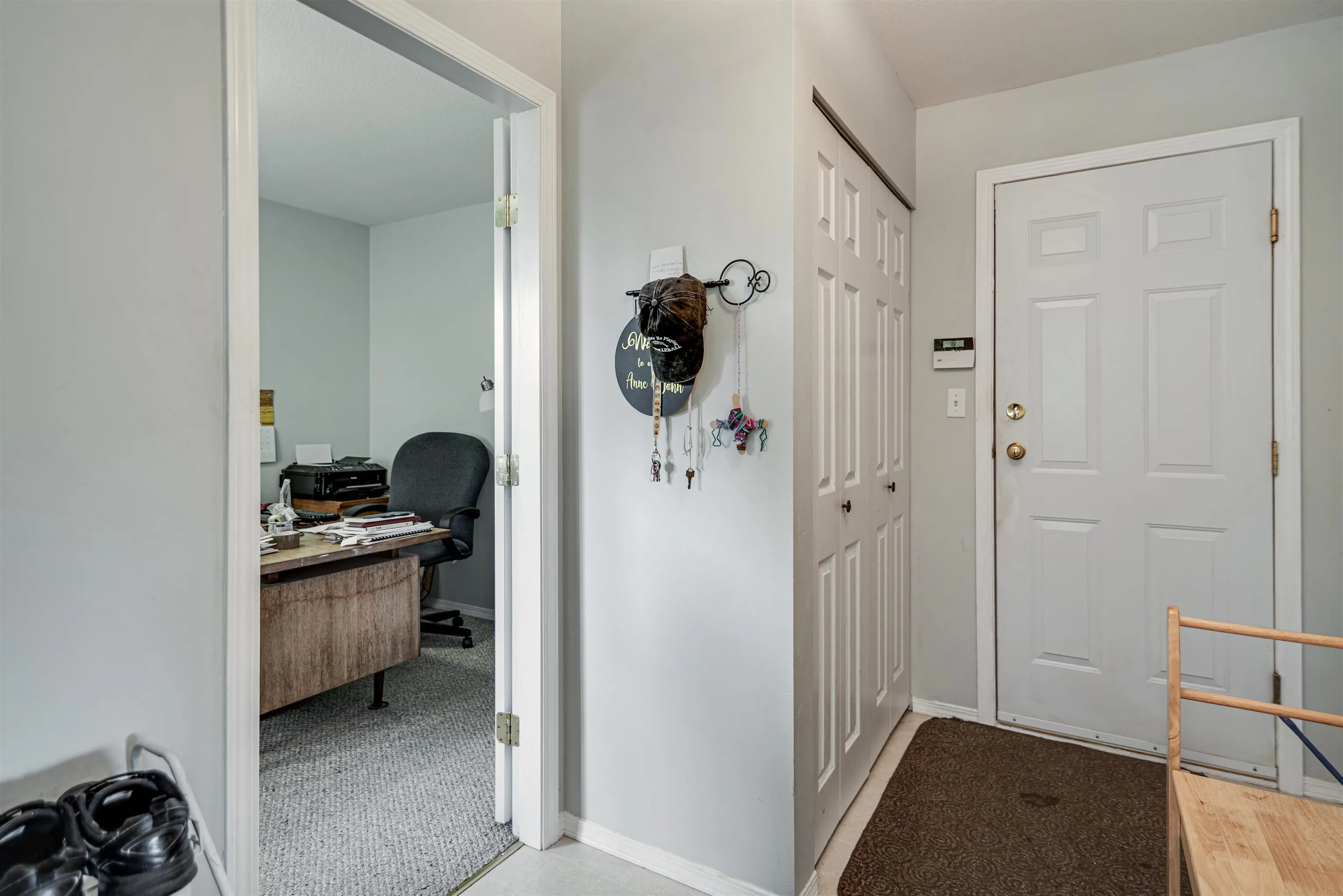 5866A Turnstone Crescent