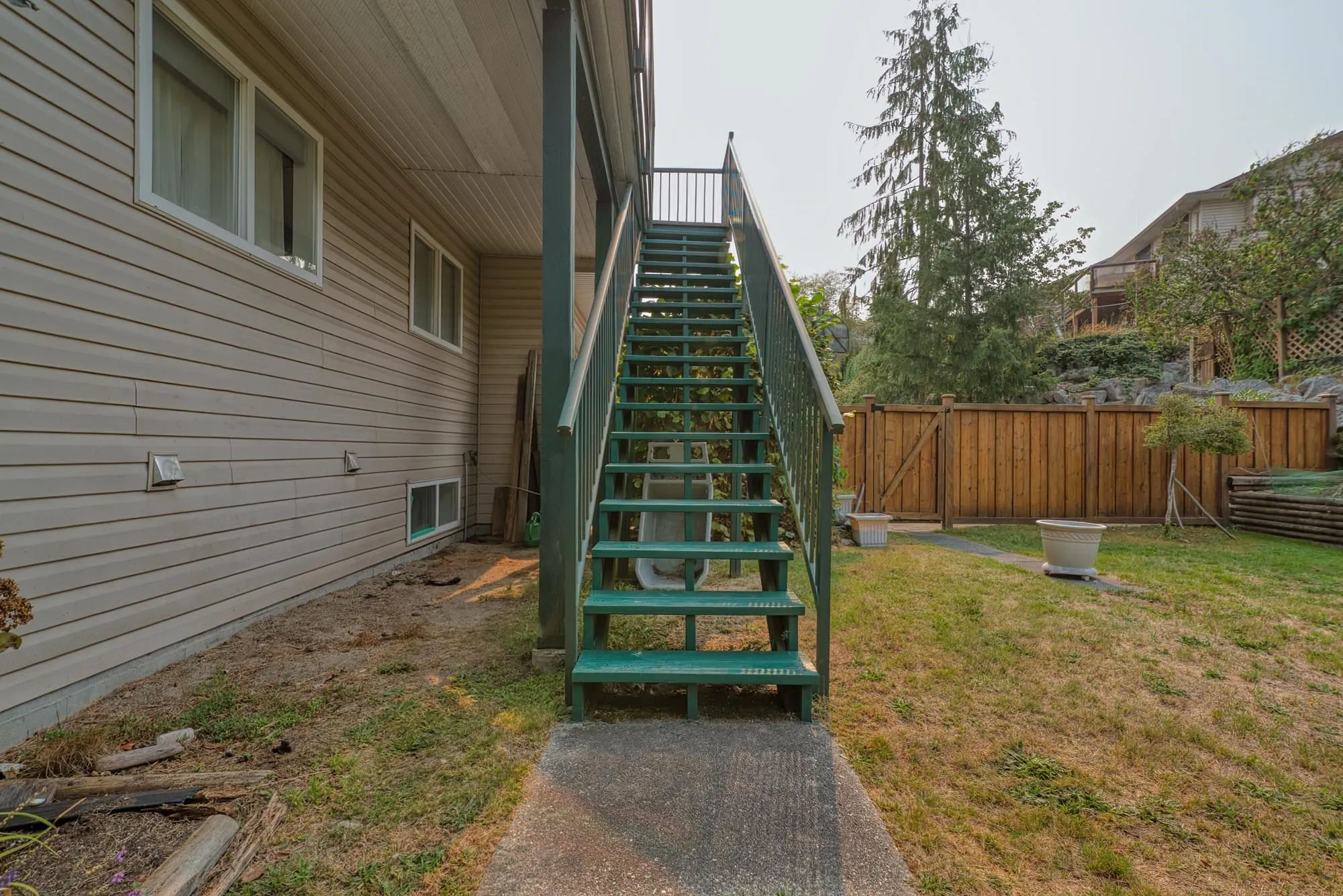 5866A Turnstone Crescent