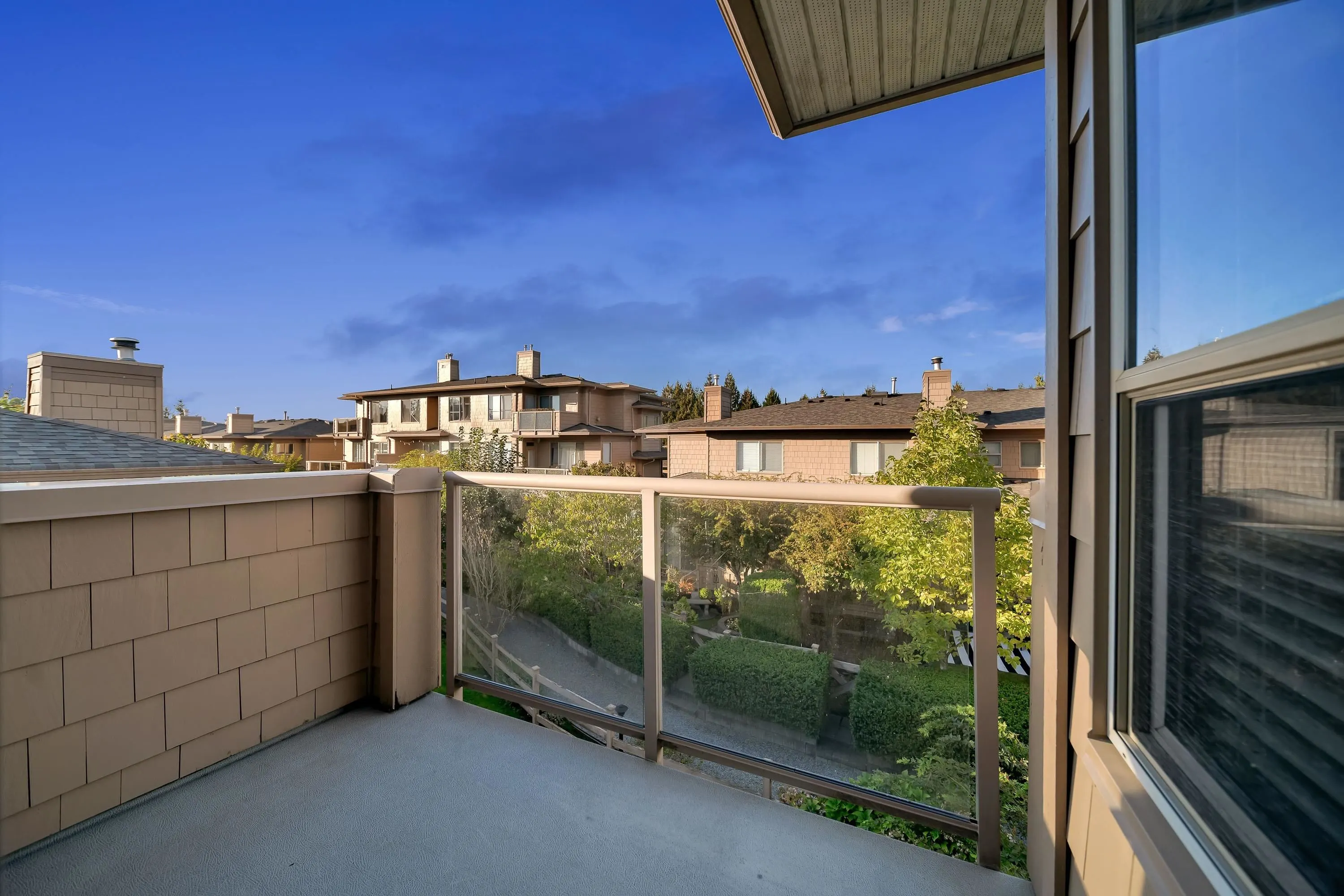 14 16655 64 Avenue