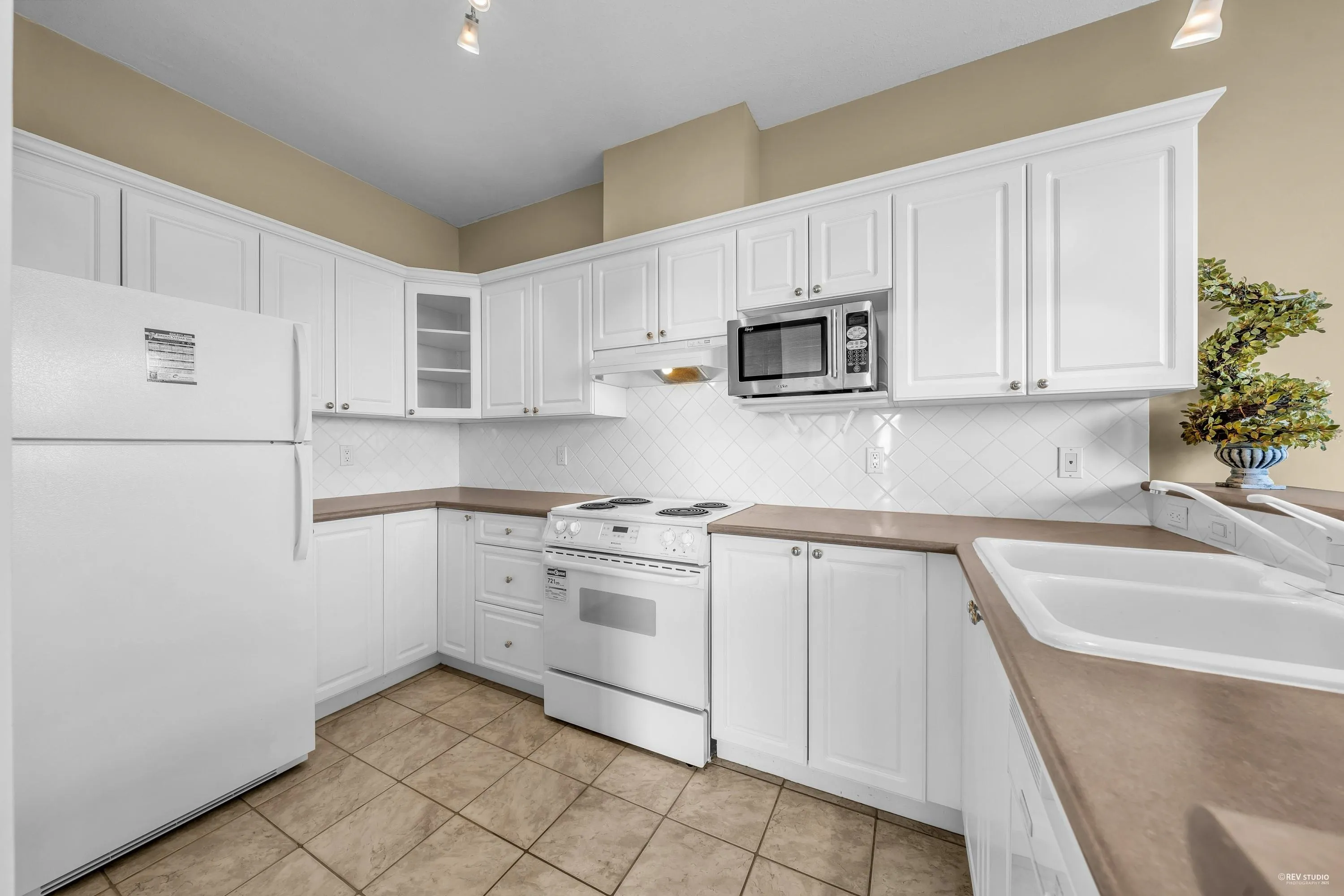 2302 6837 Station Hill Drive