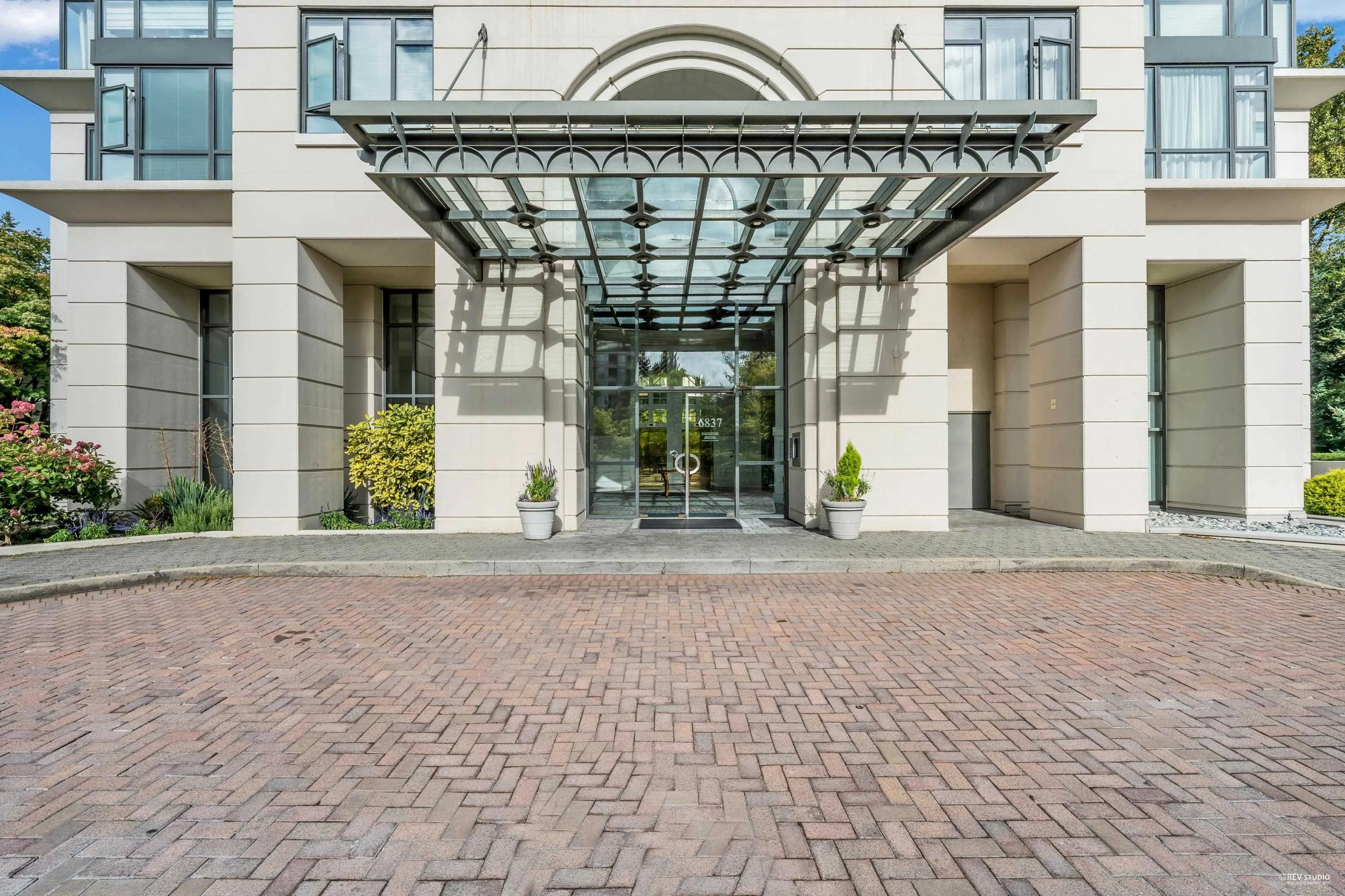 2302 6837 Station Hill Drive