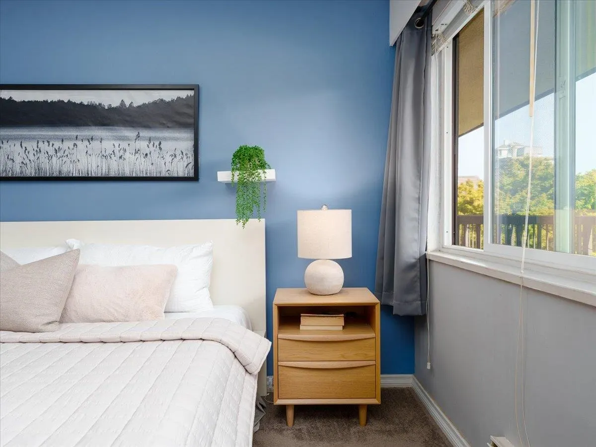 301 155 E 5th Street