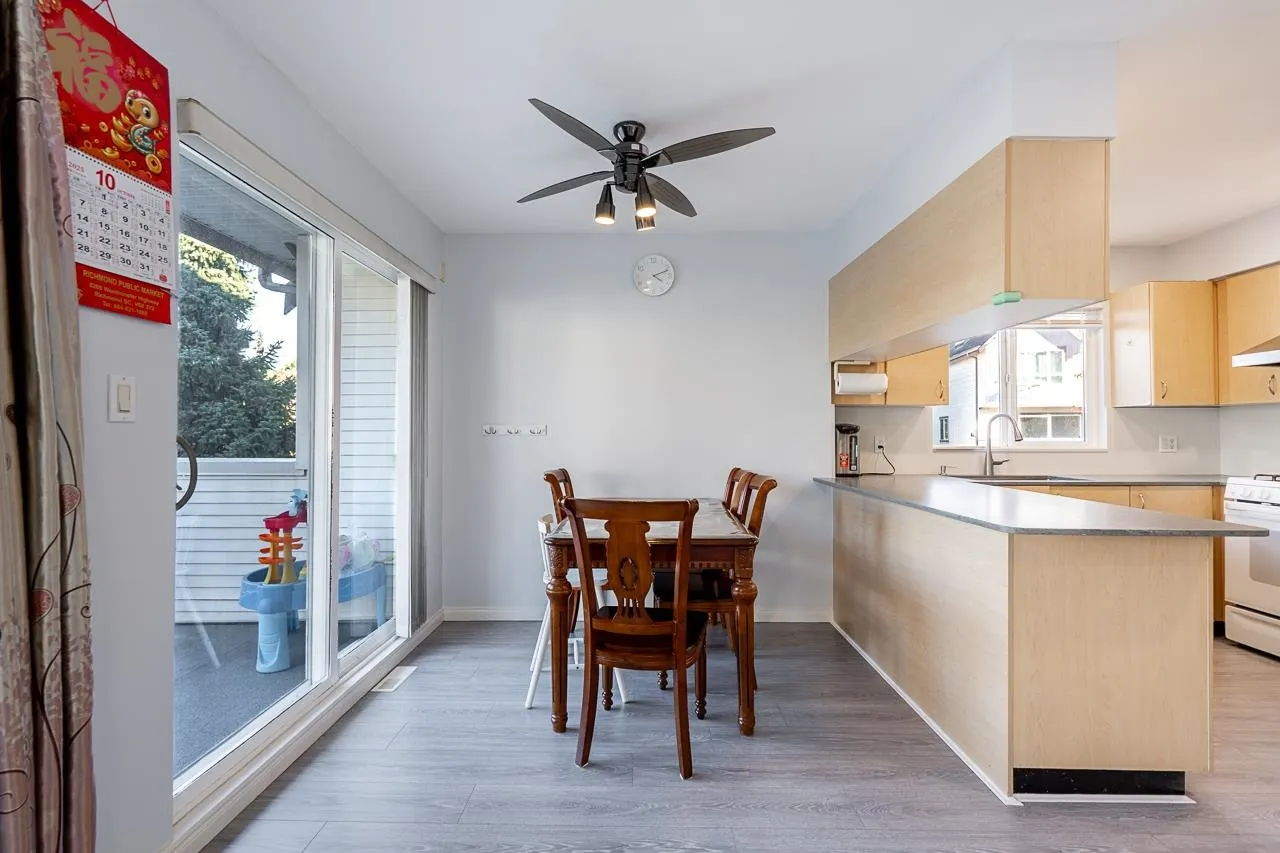 9 22728 Norton Court