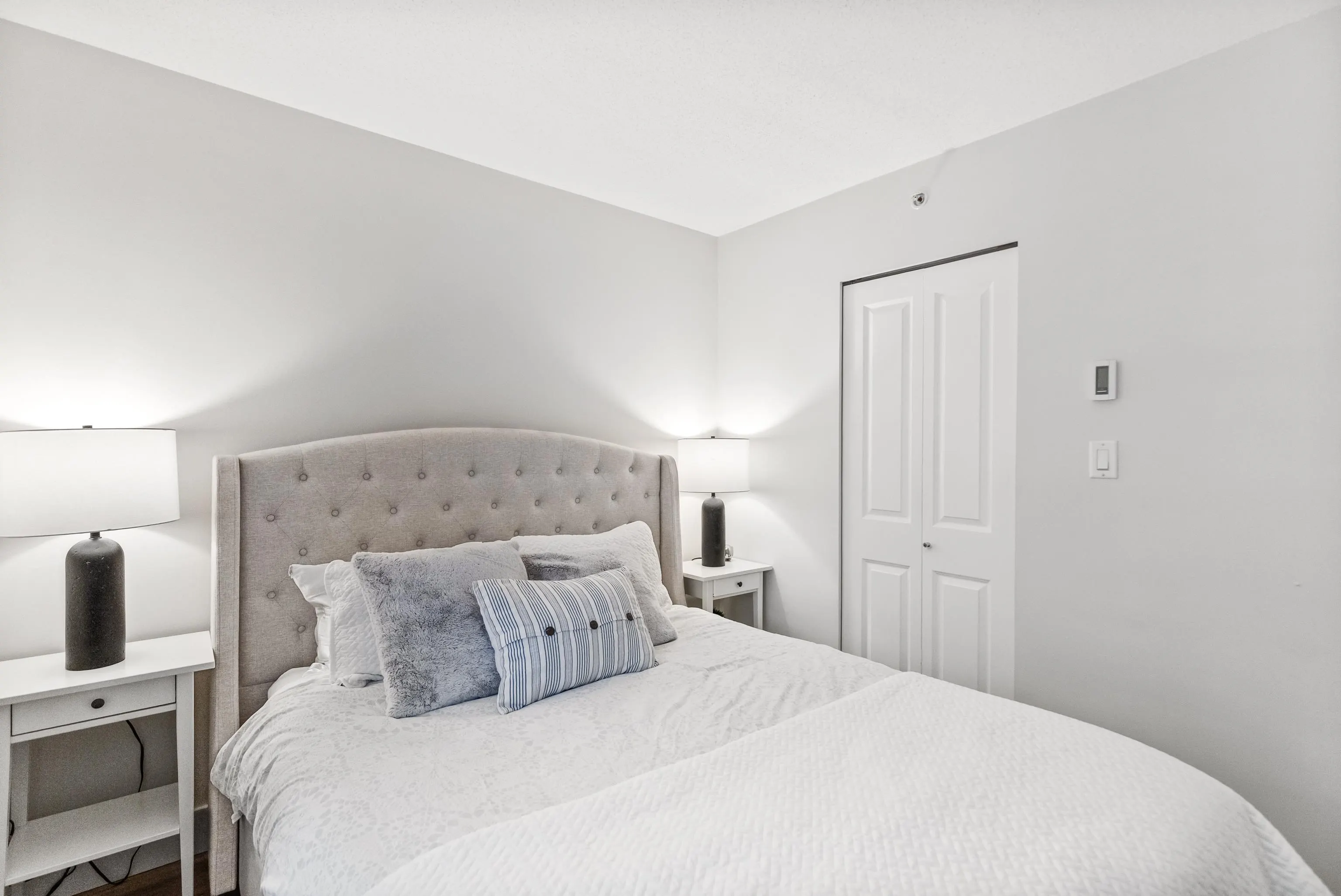 202 1001 Richards Street