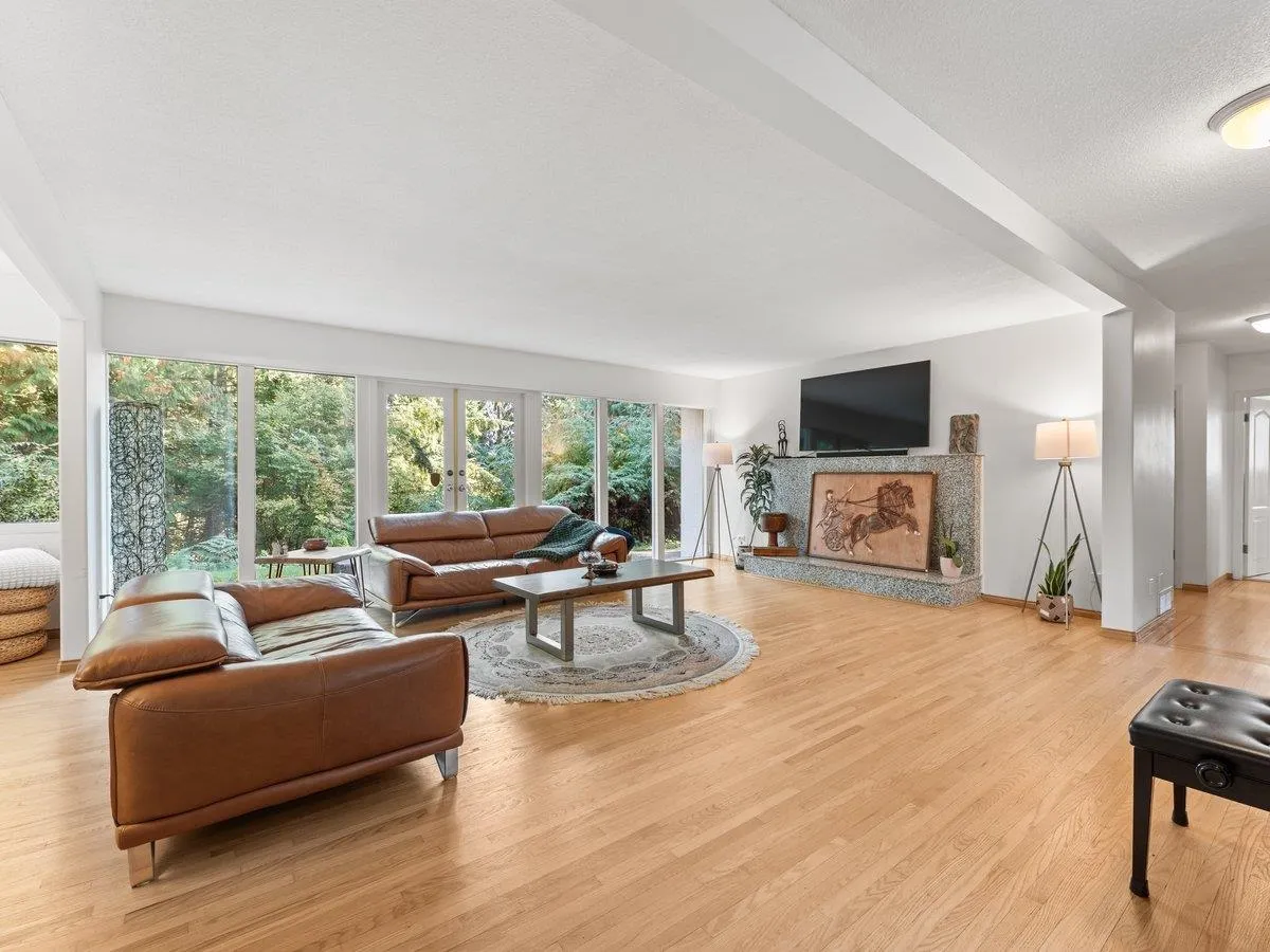 186 Stevens Drive