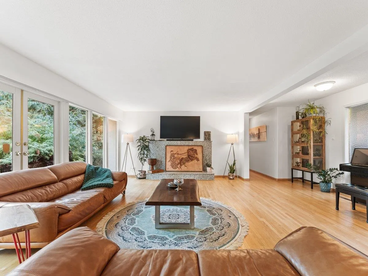 186 Stevens Drive